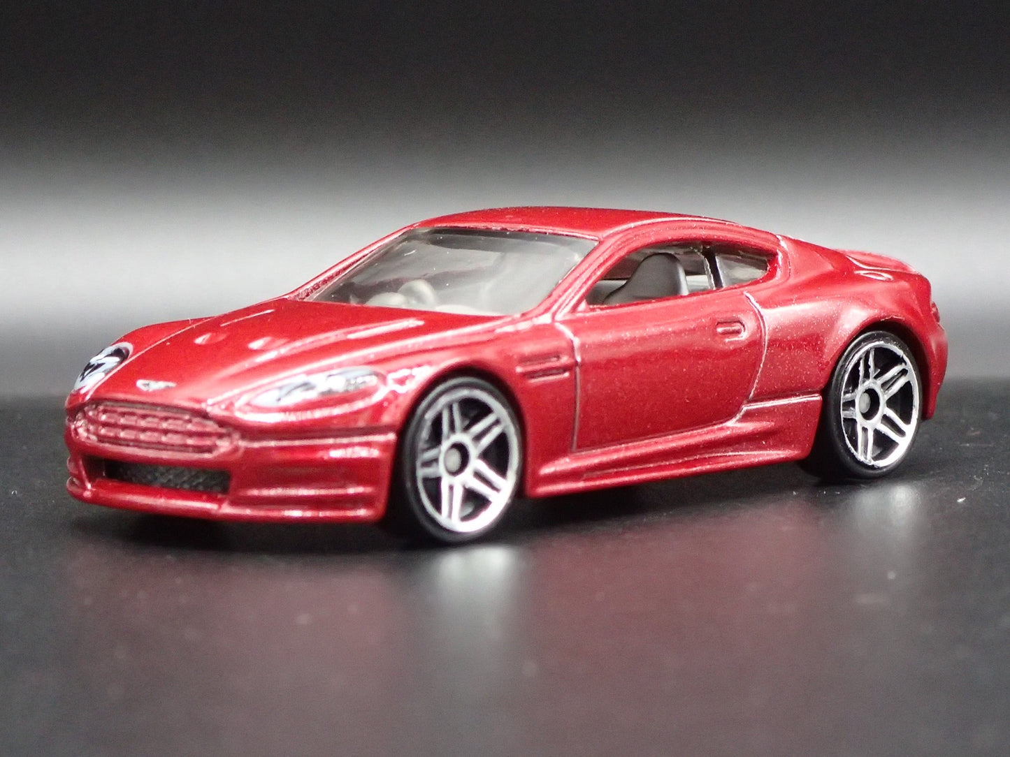 2008-2012 ASTON MARTIN DBS RED 1/64 SCALE COLLECTIBLE DIORAMA DIECAST MODEL CAR