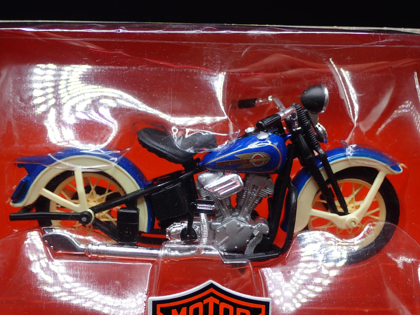 1936 36 EL KNUCKLEHEAD HARLEY DAVIDSON MAISTO 1/18 MOTORCYCLE MODEL SERIES 5