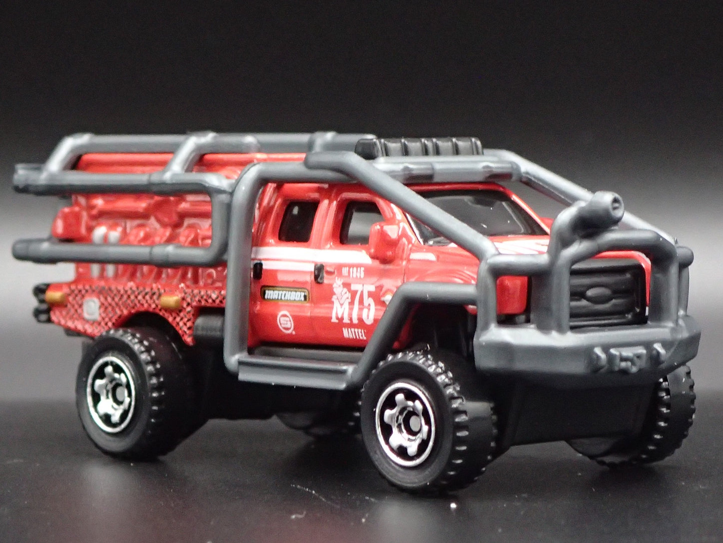 FORD F350 SUPERLIFT PICKUP TRUCK FIRE TRUCK SUPER DUTY 1:64 MB DIECAST MODEL CAR