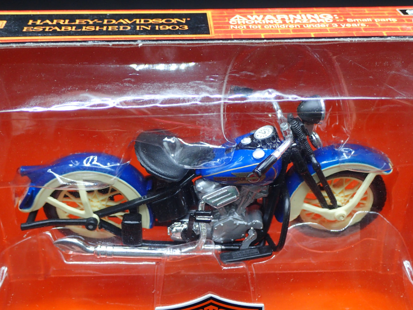 1936 36 EL KNUCKLEHEAD HARLEY DAVIDSON MAISTO 1/18 MOTORCYCLE MODEL SERIES 5