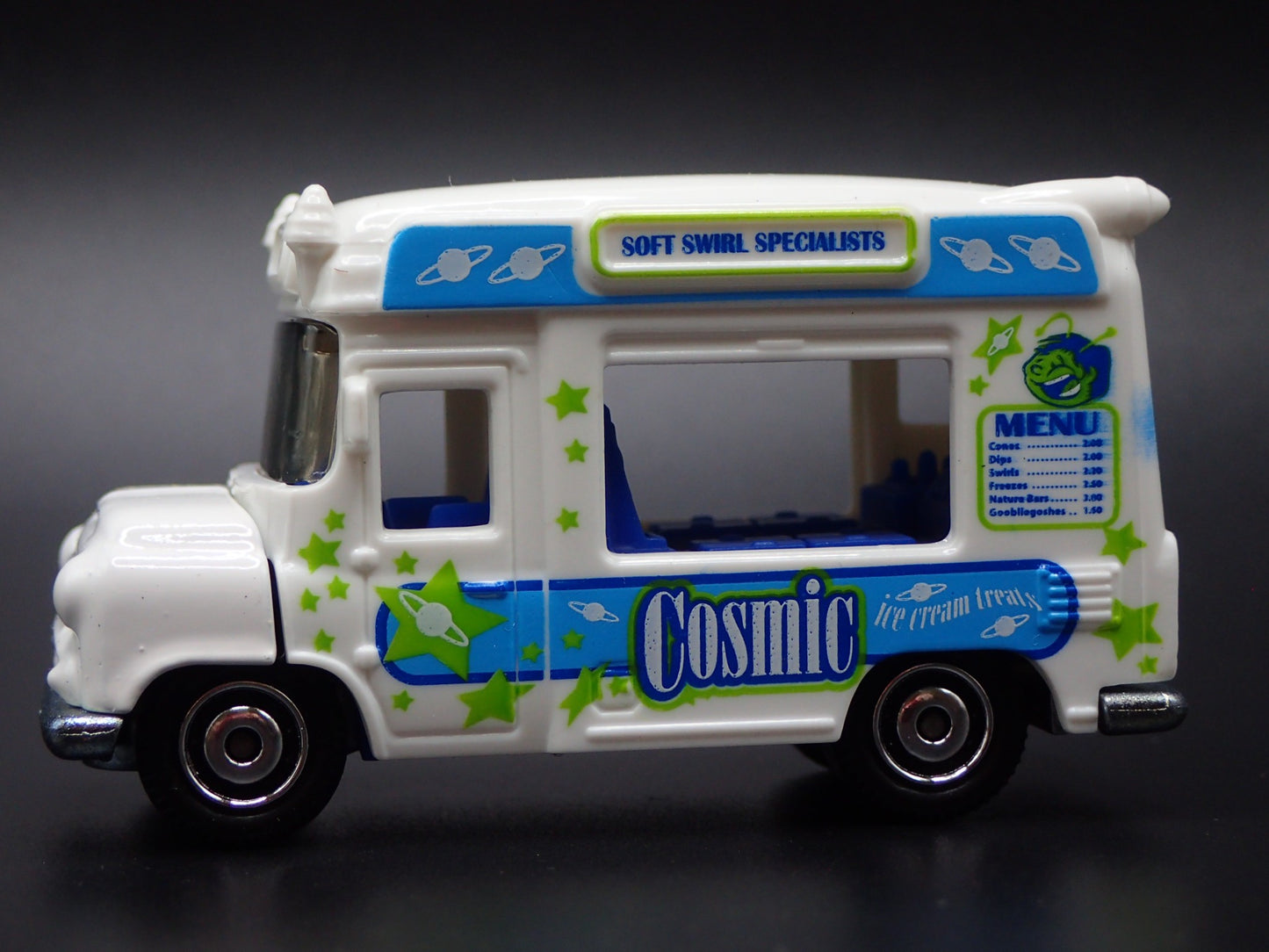 COSMIC SOFT SERVE ICE CREAM FOOD TRUCK 1:64 MB SCALE DIORAMA DIECAST MODEL CAR
