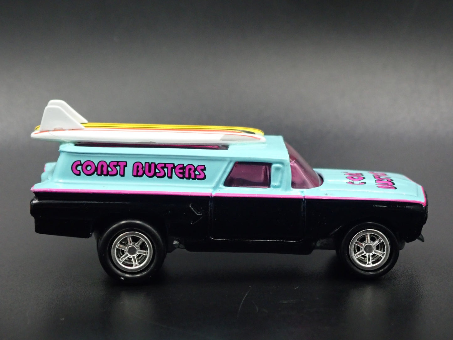 1960 60 CHEVY CHEVROLET PANEL WAGON SURF CUSTOM 1:64 SCALE DIECAST MODEL CAR