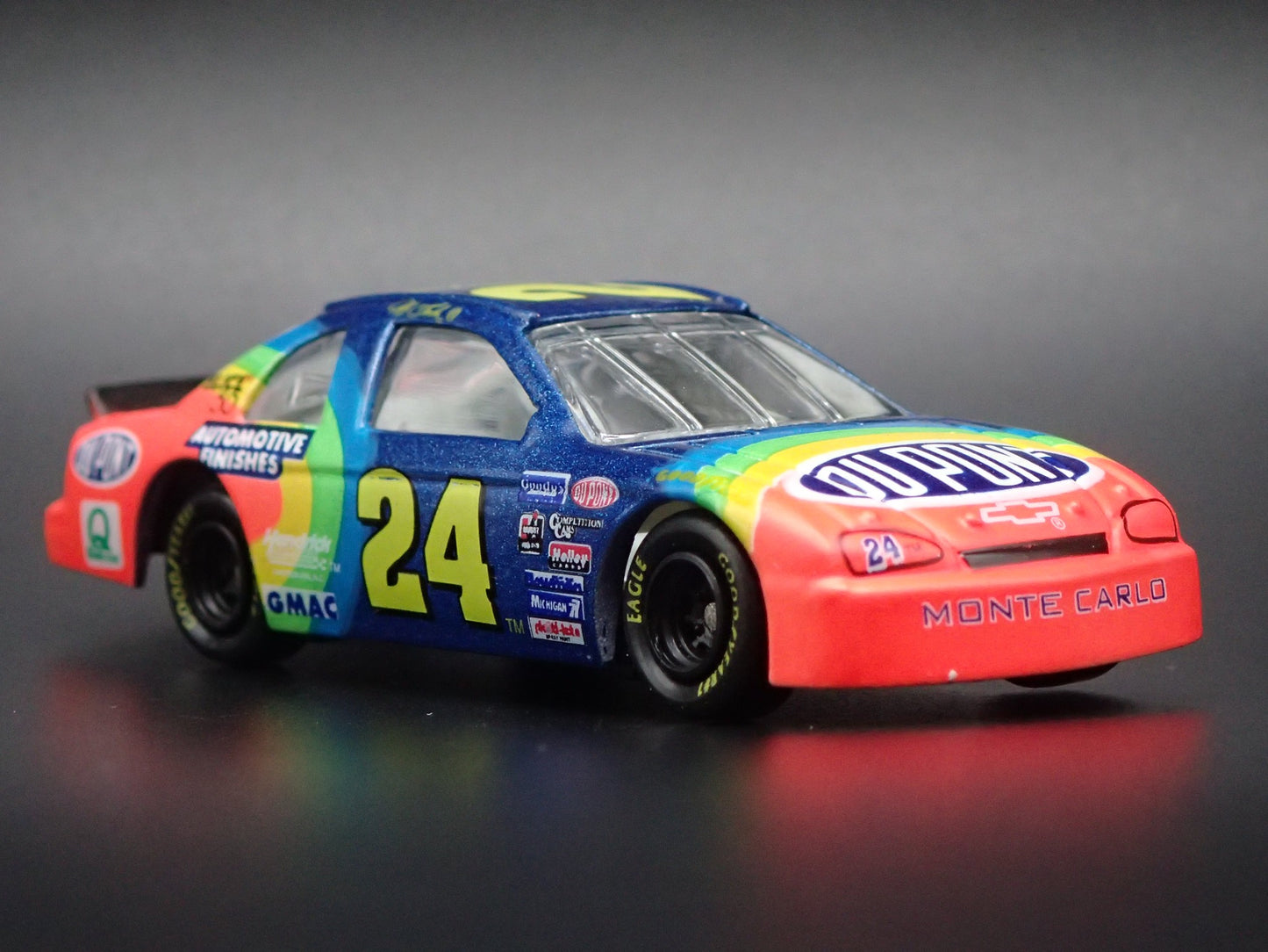 1997 97 CHEVY CHEVROLET MONTE CARLO 24 JEFF GORDON NASCAR 1:64 DIECAST MODEL CAR