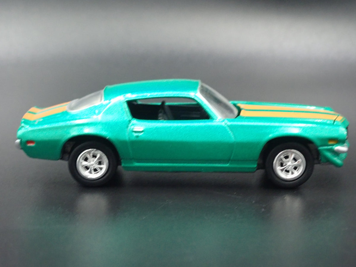 1971 71 CHEVY CHEVROLET CAMARO RS 1:64 SCALE COLLECTIBLE DIECAST MODEL CAR
