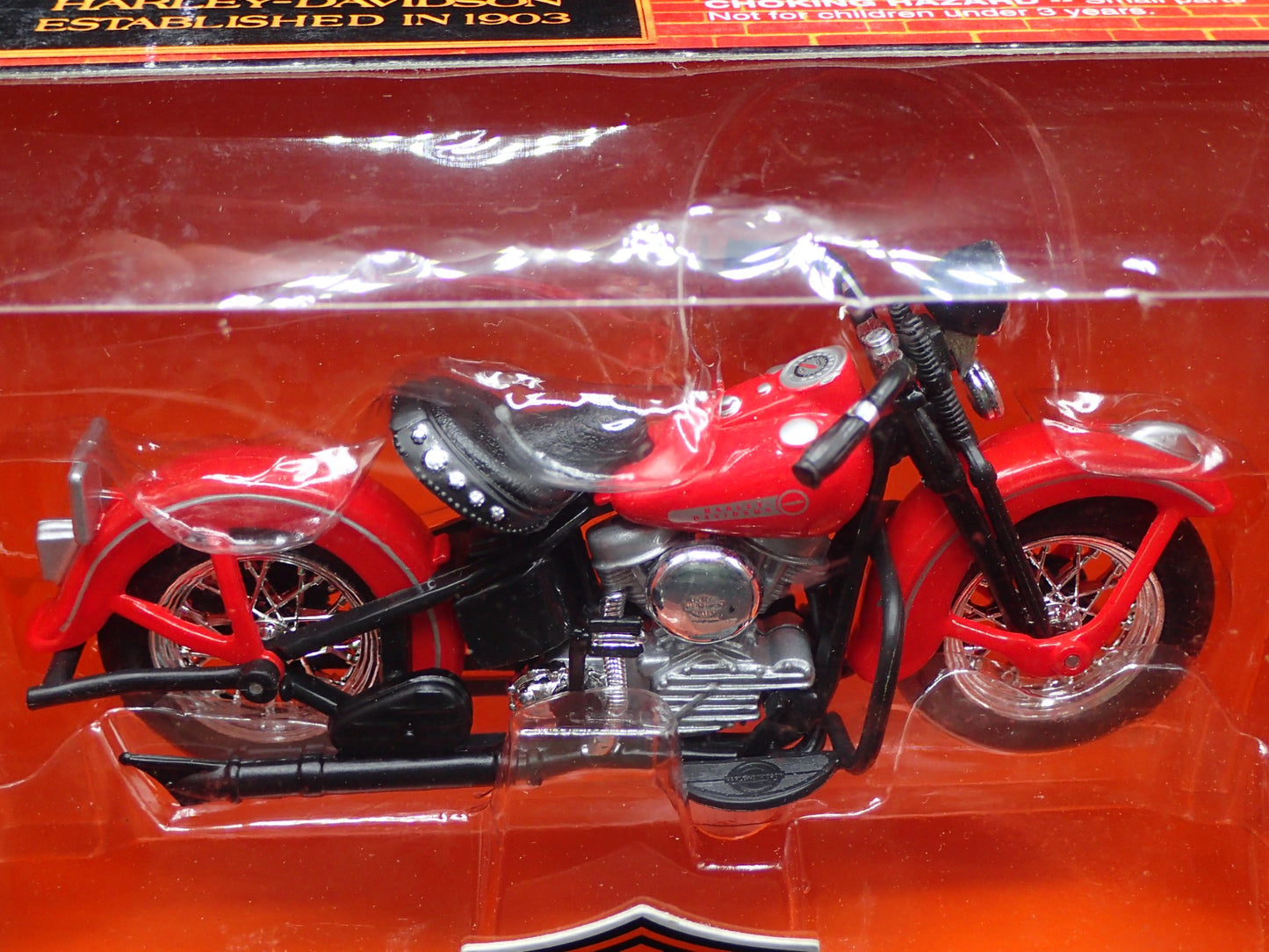 1948 48 FL PANHEAD HARLEY DAVIDSON MOTORCYCLE H-D 1:18 DIECAST MODEL SERIES 5