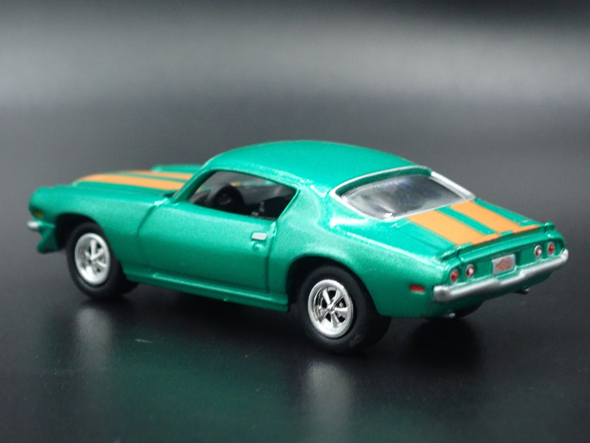 1971 71 CHEVY CHEVROLET CAMARO RS 1:64 SCALE COLLECTIBLE DIECAST MODEL CAR