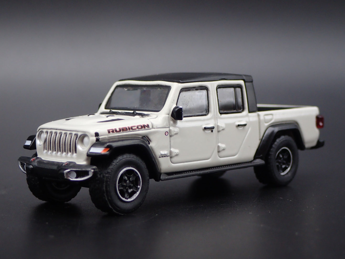 2020-2025 JEEP GLADIATOR RUBICON TRUCK 2020 INDIAN 1:64 SCALE DIECAST MODEL CAR
