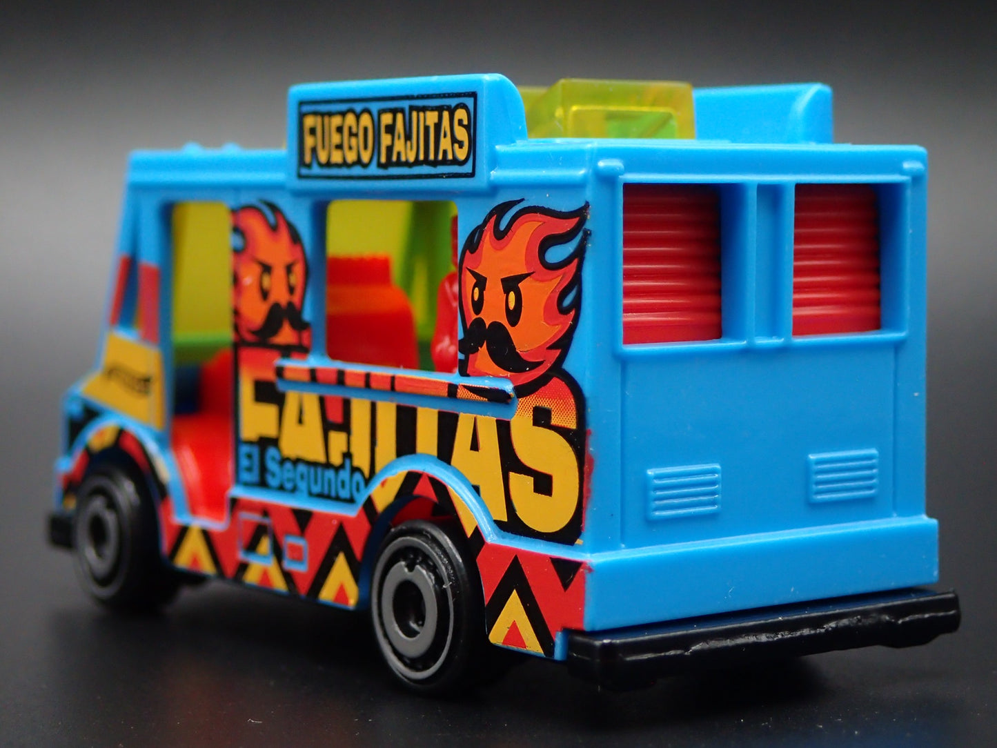 FOOD TRUCK FUEGO FAJITAS  1:64 MB SCALE COLLECTIBLE DIORAMA DIECAST MODEL CAR