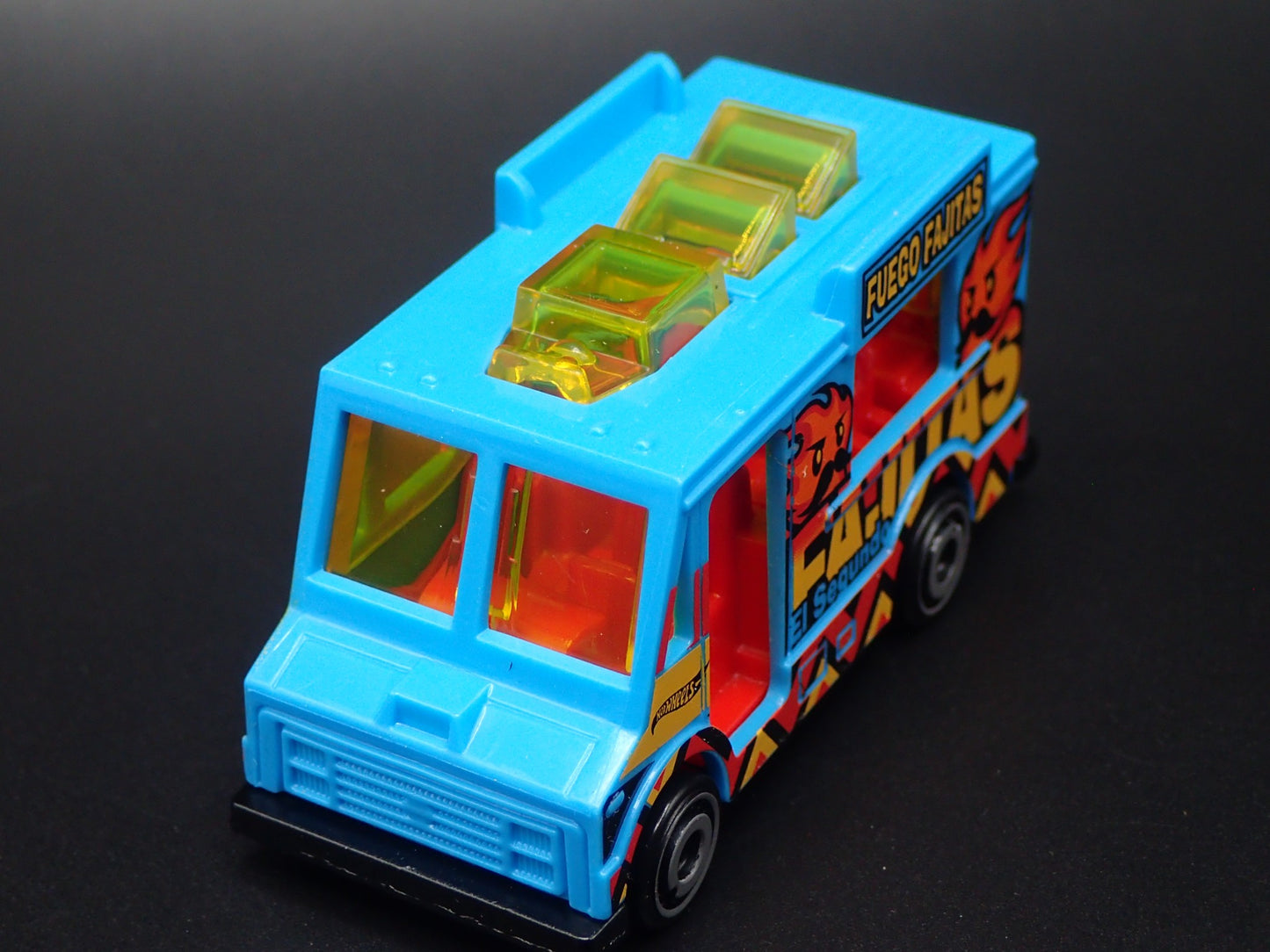 FOOD TRUCK FUEGO FAJITAS  1:64 MB SCALE COLLECTIBLE DIORAMA DIECAST MODEL CAR