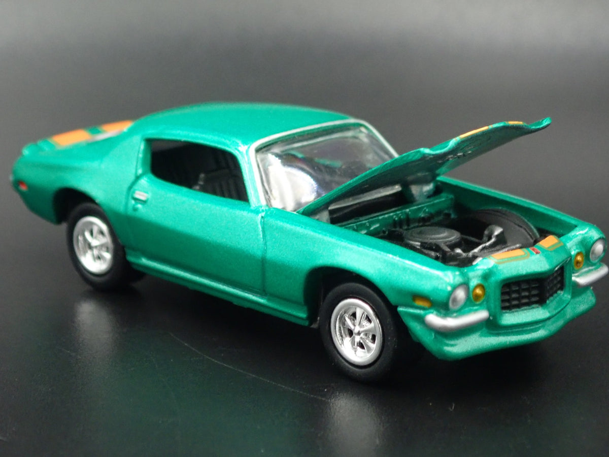 1971 71 CHEVY CHEVROLET CAMARO RS 1:64 SCALE COLLECTIBLE DIECAST MODEL CAR