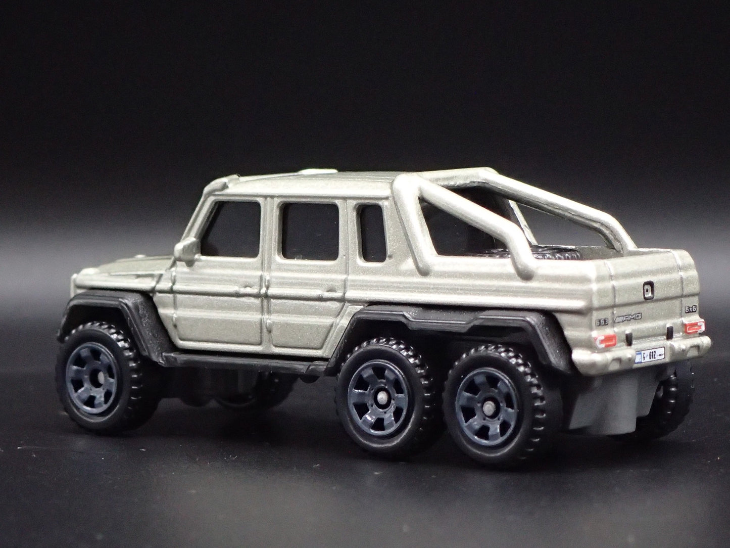 2013-2015 MERCEDES-BENZ G63 AMG 6X6 G WAGON SILVER 1:64 SCALE DIECAST MODEL CAR
