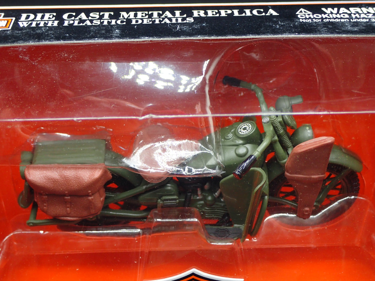 1942 WLA FLAT HEAD HARLEY DAVIDSON MAISTO 1/18 MOTORCYCLE MODEL SERIES 9