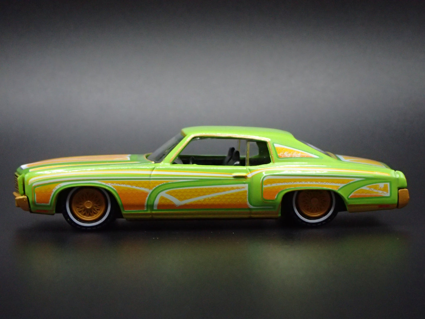 1970 70 CHEVY CHEVROLET MONTE CARLO LOWRIDER GREEN 1:64 SCALE DIECAST MODEL CAR