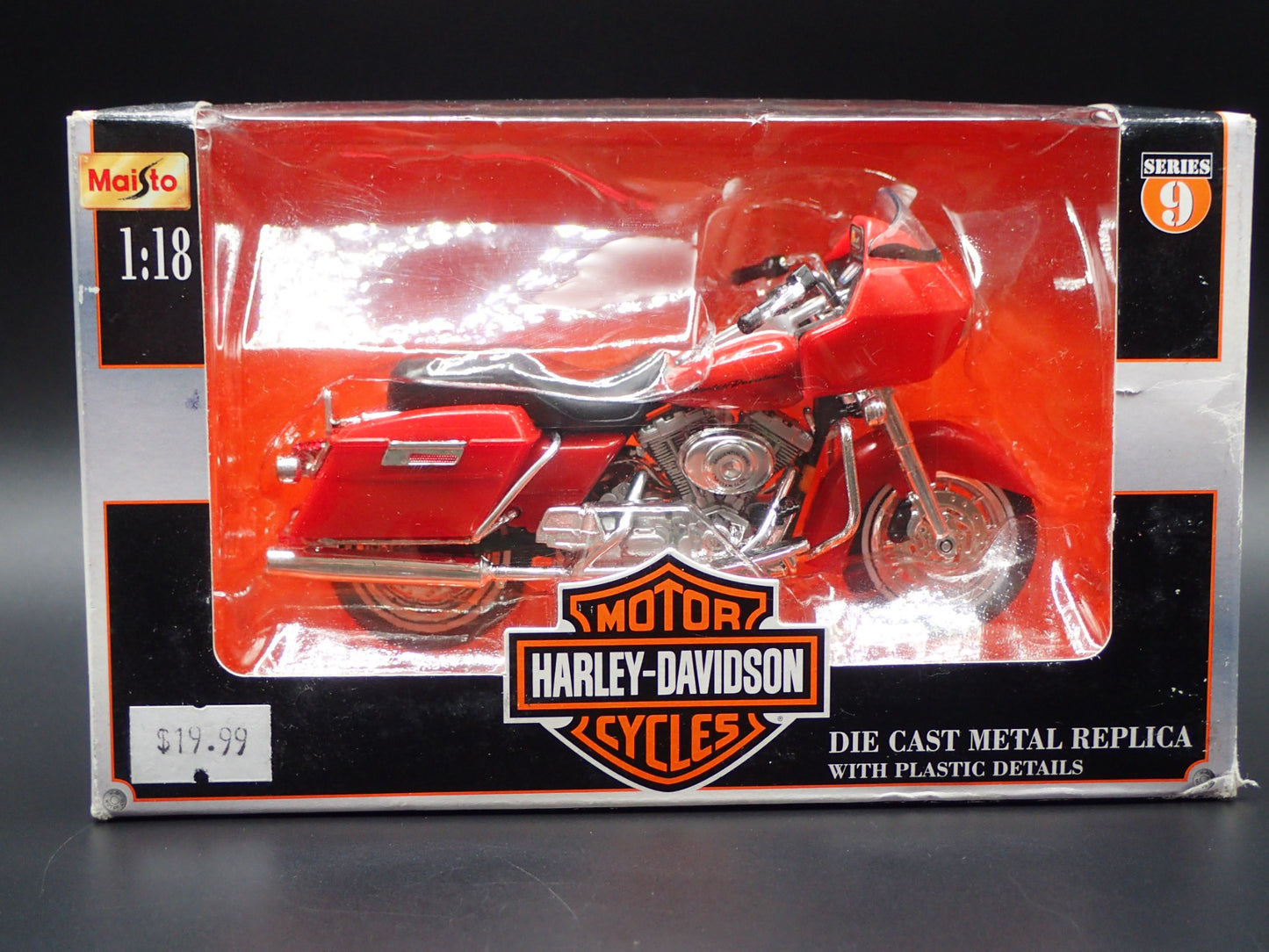 2000 FLTR ROAD GLIDE HARLEY DAVIDSON MOTORCYCLE MAISTO SERIES 9 1/18 MODEL