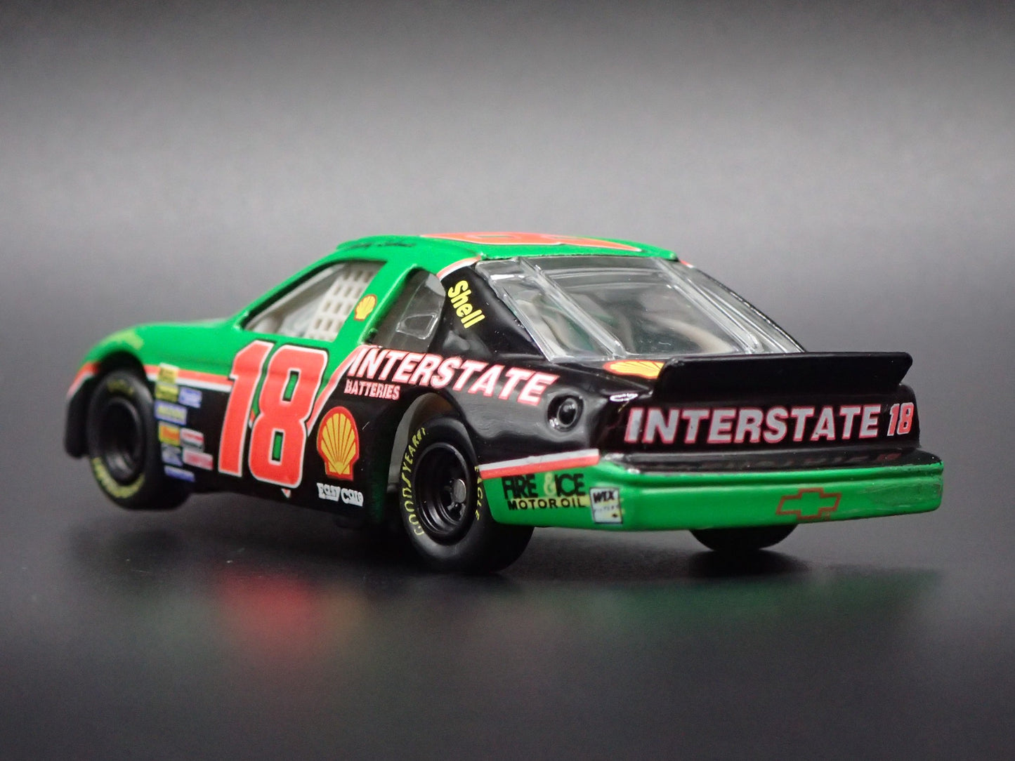 1996 CHEVY CHEVROLET MONTE CARLO 18 BOBBY LABONTE NASCAR 1:64 DIECAST MODEL CAR