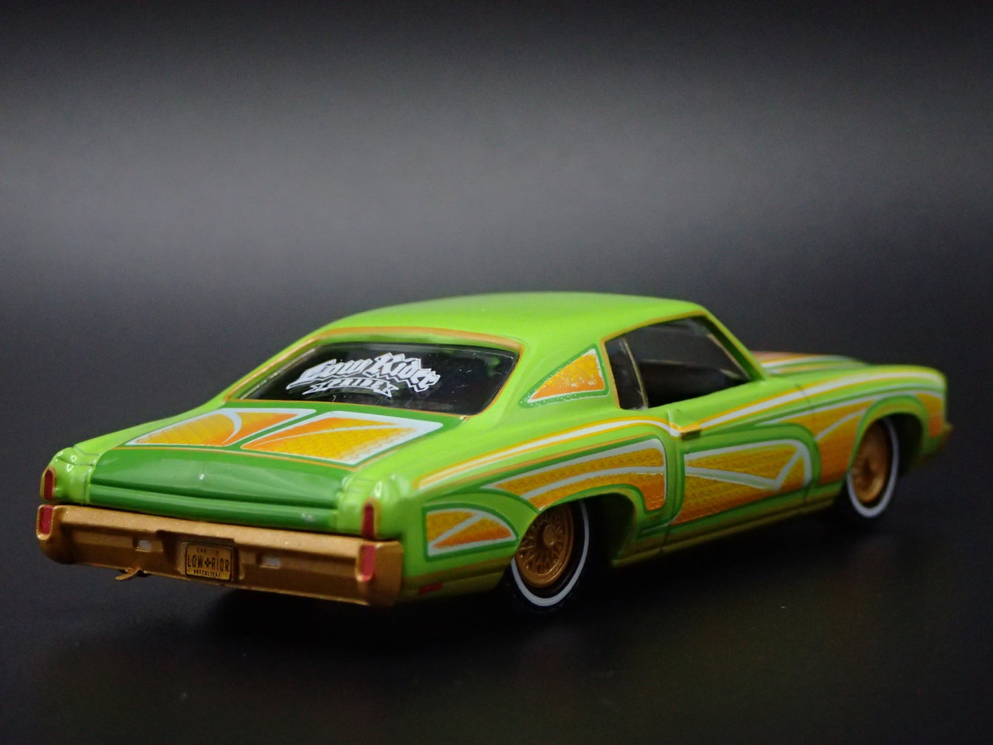 1970 70 CHEVY CHEVROLET MONTE CARLO LOWRIDER GREEN 1:64 SCALE DIECAST MODEL CAR