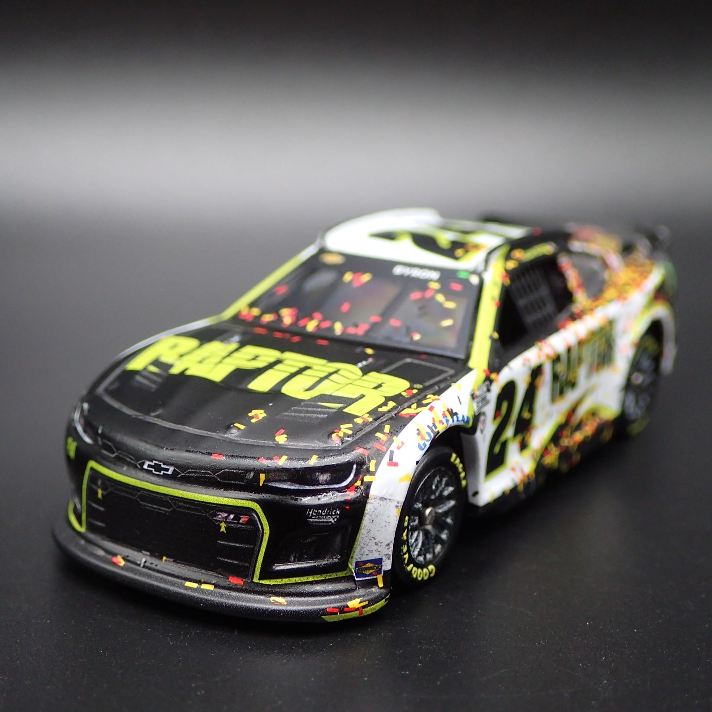 2023 CHEVY CAMARO ZL1 #24 WILLIAM BYRON RAPTOR WIN NASCAR 1:64 DIECAST MODEL CAR