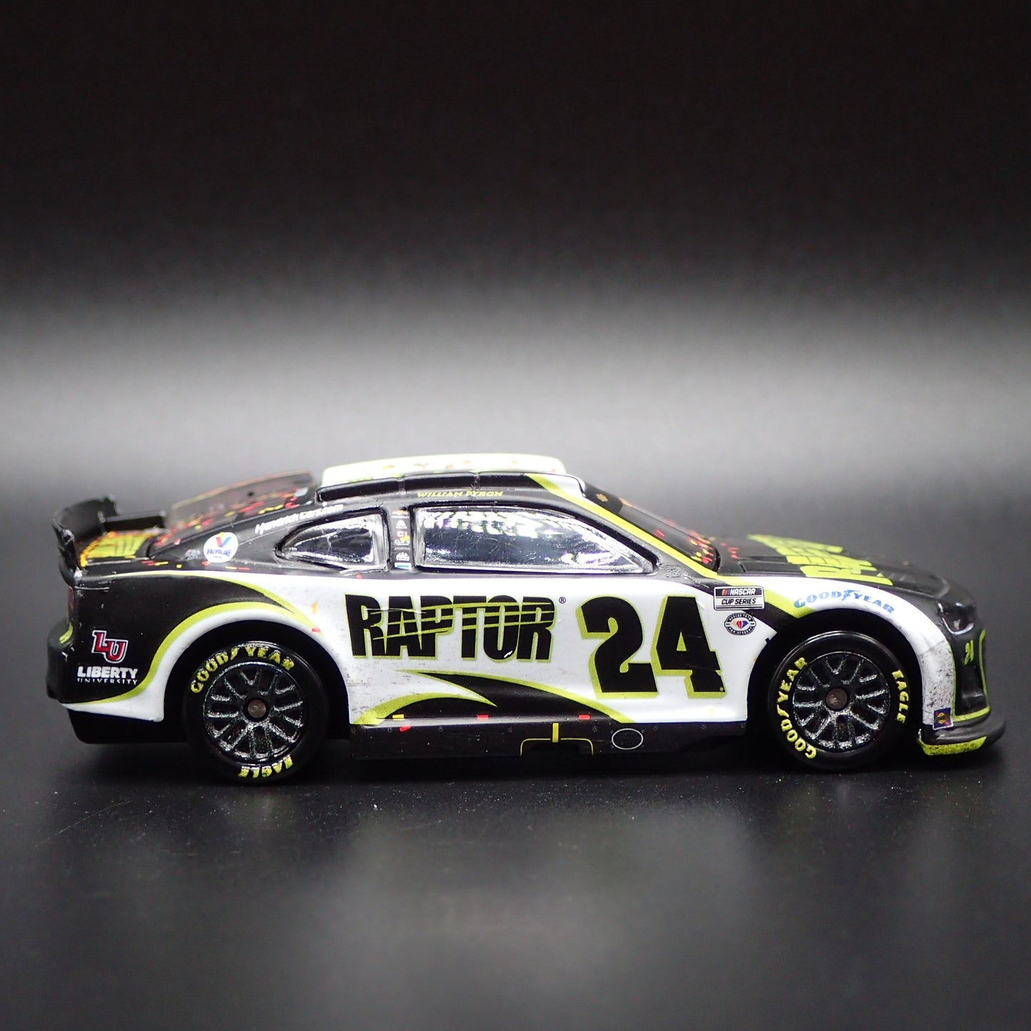 2023 CHEVY CAMARO ZL1 #24 WILLIAM BYRON RAPTOR WIN NASCAR 1:64 DIECAST MODEL CAR