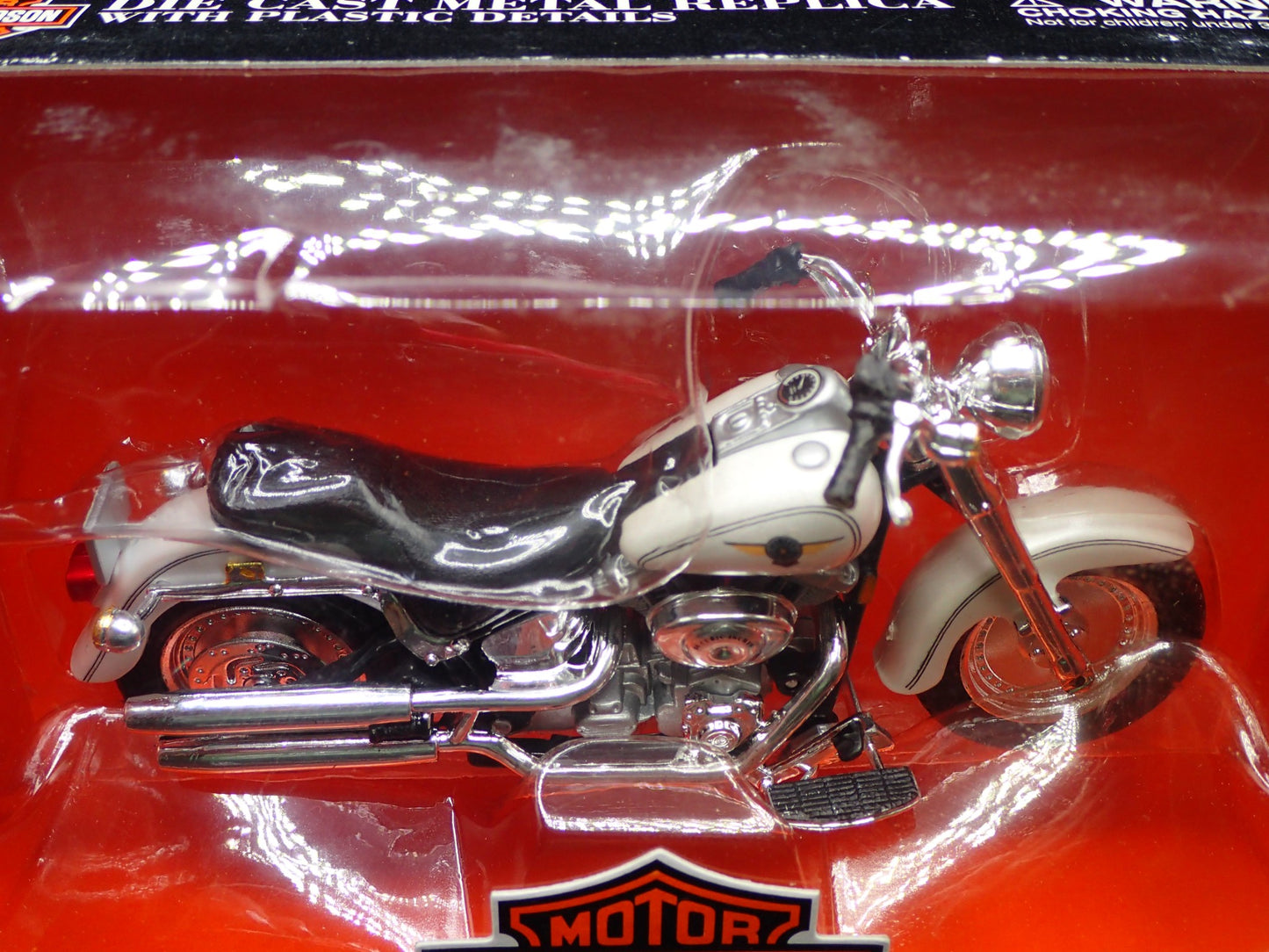 2000 FLSTF FAT BOY HARLEY DAVIDSON MOTORCYCLE HD S 10 1:18 SCALE DIECAST MODEL