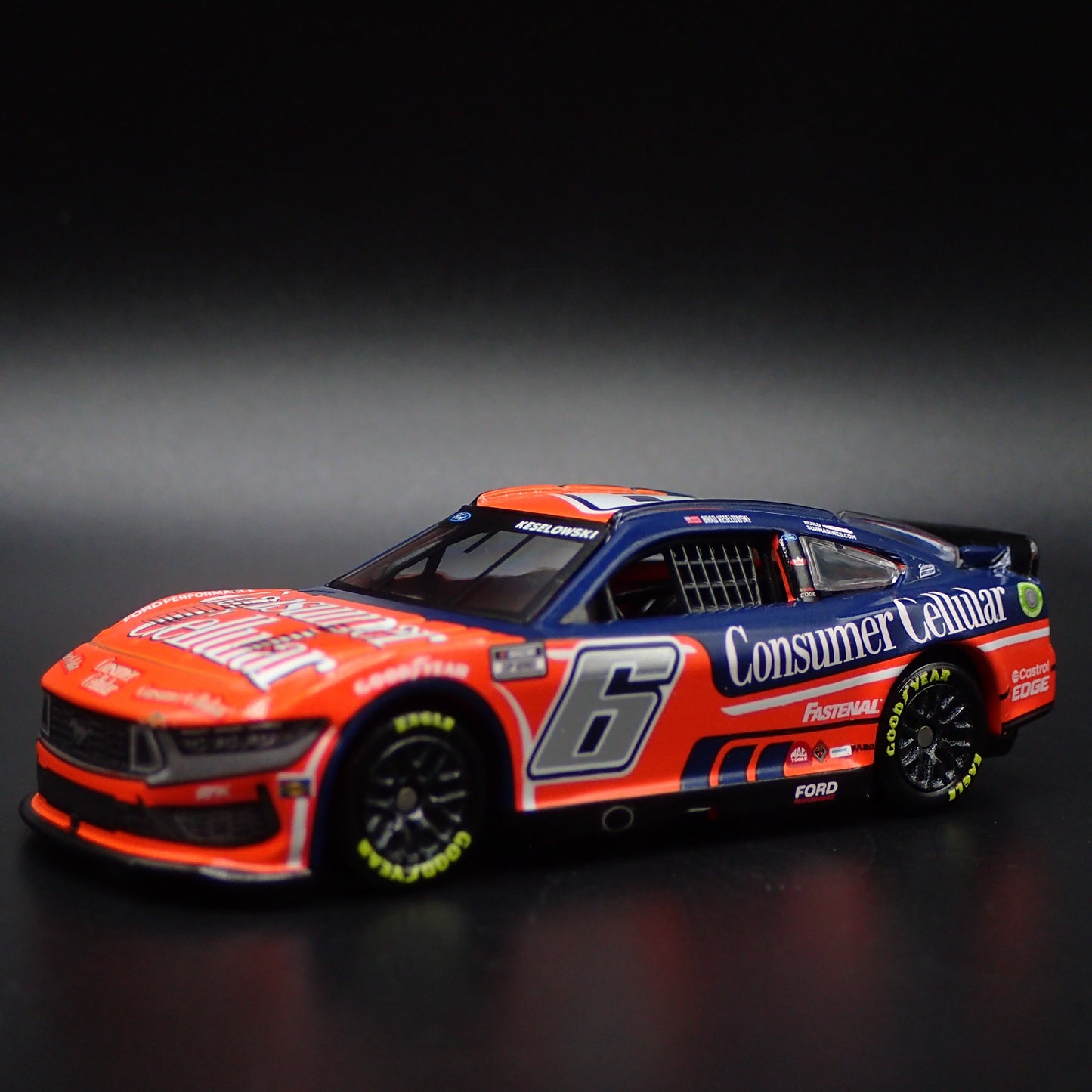 2024 24 FORD MUSTANG 6 BRAD KESELOWSKI CONSUMER CELLULAR NASCAR 1:64 DIECAST CAR