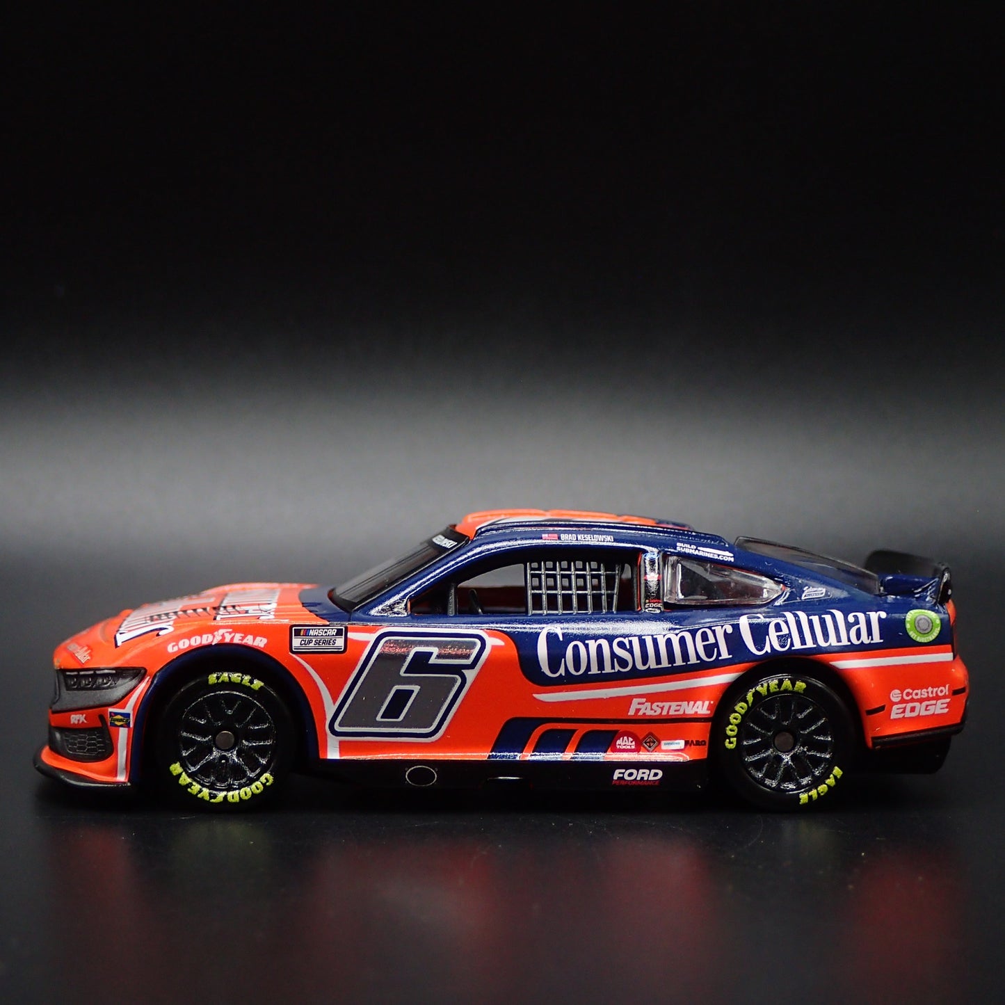 2024 24 FORD MUSTANG 6 BRAD KESELOWSKI CONSUMER CELLULAR NASCAR 1:64 DIECAST CAR