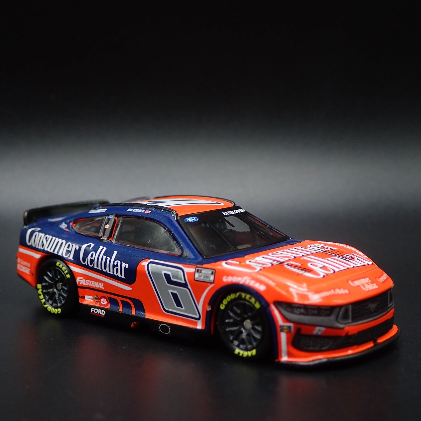 2024 24 FORD MUSTANG 6 BRAD KESELOWSKI CONSUMER CELLULAR NASCAR 1:64 DIECAST CAR
