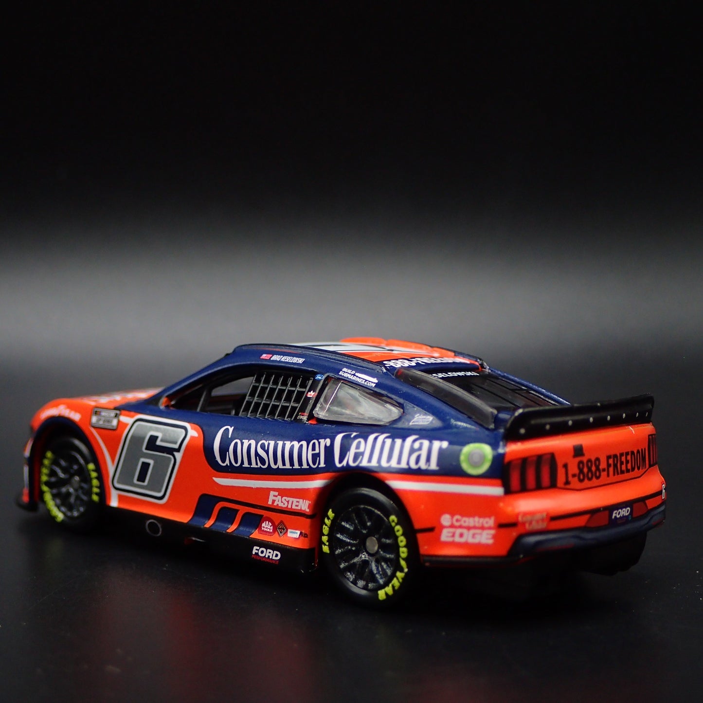 2024 24 FORD MUSTANG 6 BRAD KESELOWSKI CONSUMER CELLULAR NASCAR 1:64 DIECAST CAR