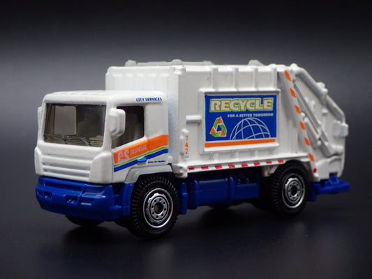 MODERN GARBAGE RECYCLING TRASH TRUCK 1/64 MB SCALE DIORAMA DIECAST MODEL CAR