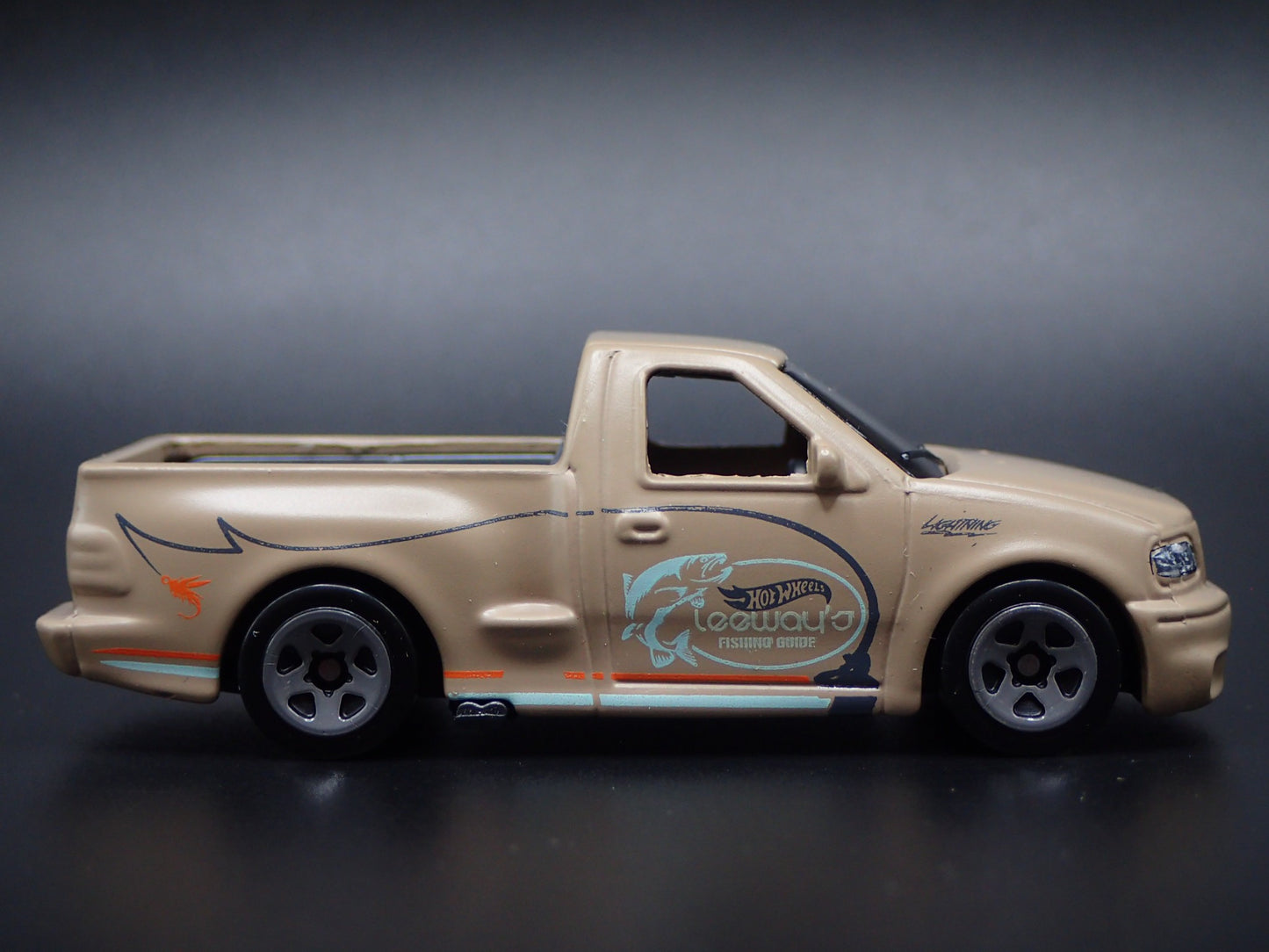 1999-2004 FORD SVT F150 LIGHTNING PICKUP TRUCK TAN 1:64 SCALE DIECAST MODEL CAR