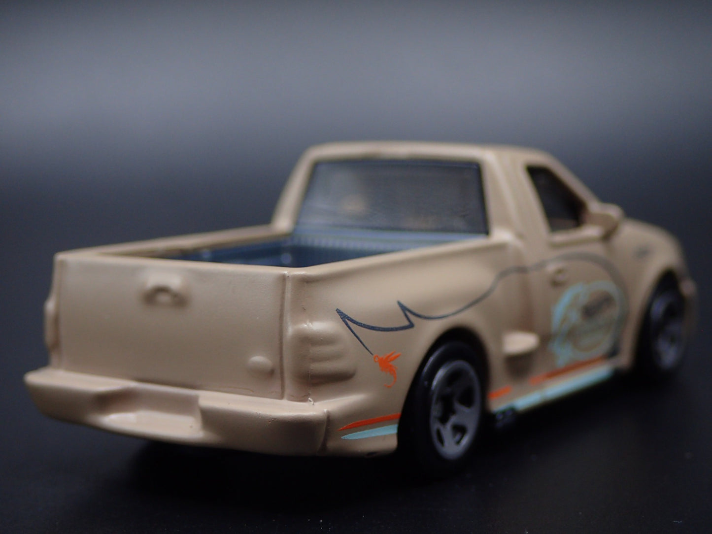 1999-2004 FORD SVT F150 LIGHTNING PICKUP TRUCK TAN 1:64 SCALE DIECAST MODEL CAR