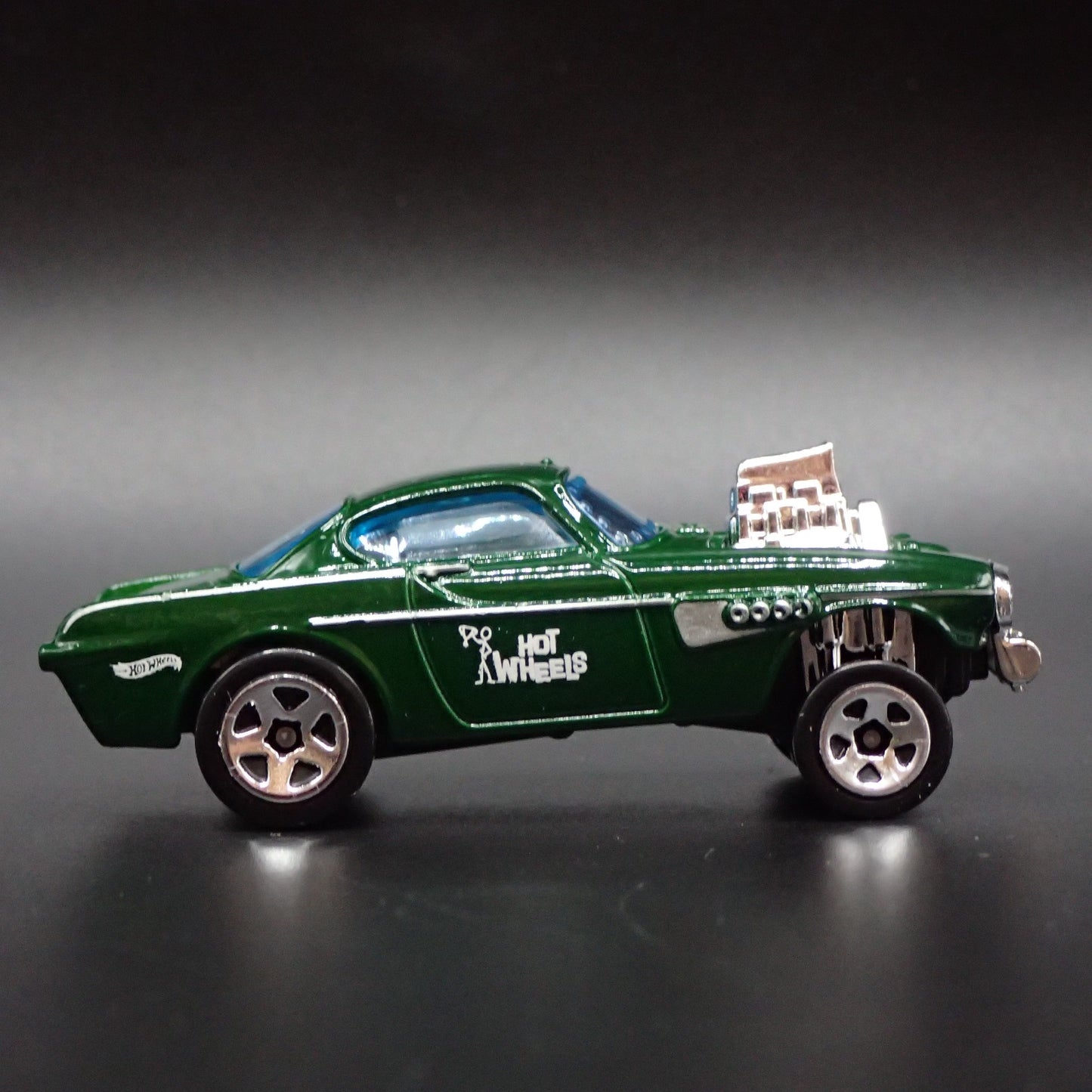 1961-1973 VOLVO P1800 GASSER NHRA GREEN 1:64 SCALE COLLECTIBLE DIECAST MODEL CAR
