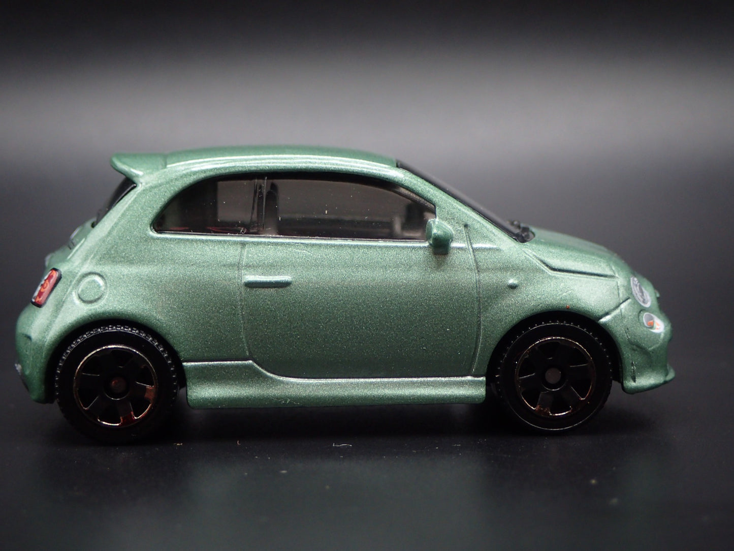 2007-2025 FIAT 500 TURBO GREEN 1/64 SCALE COLLECTIBLE DIORAMA DIECAST MODEL CAR