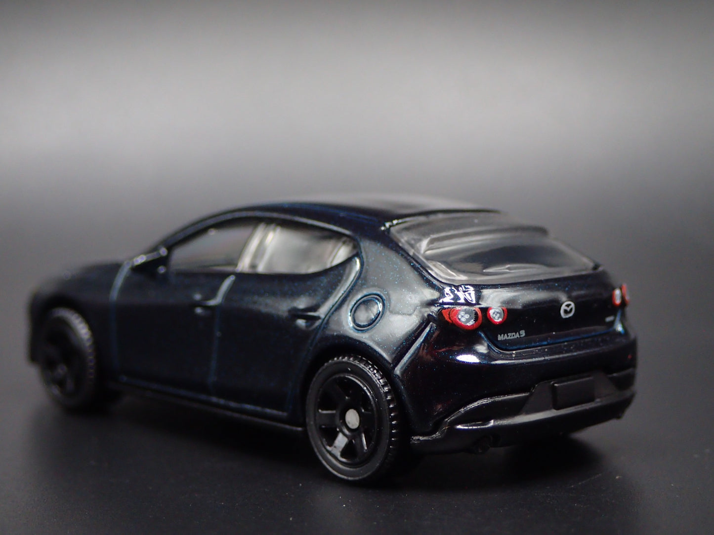 2019-2025 MAZDA 3 4 FOUR DOOR HATCHBACK 1:64 SCALE DIORAMA DIECAST MODEL CAR