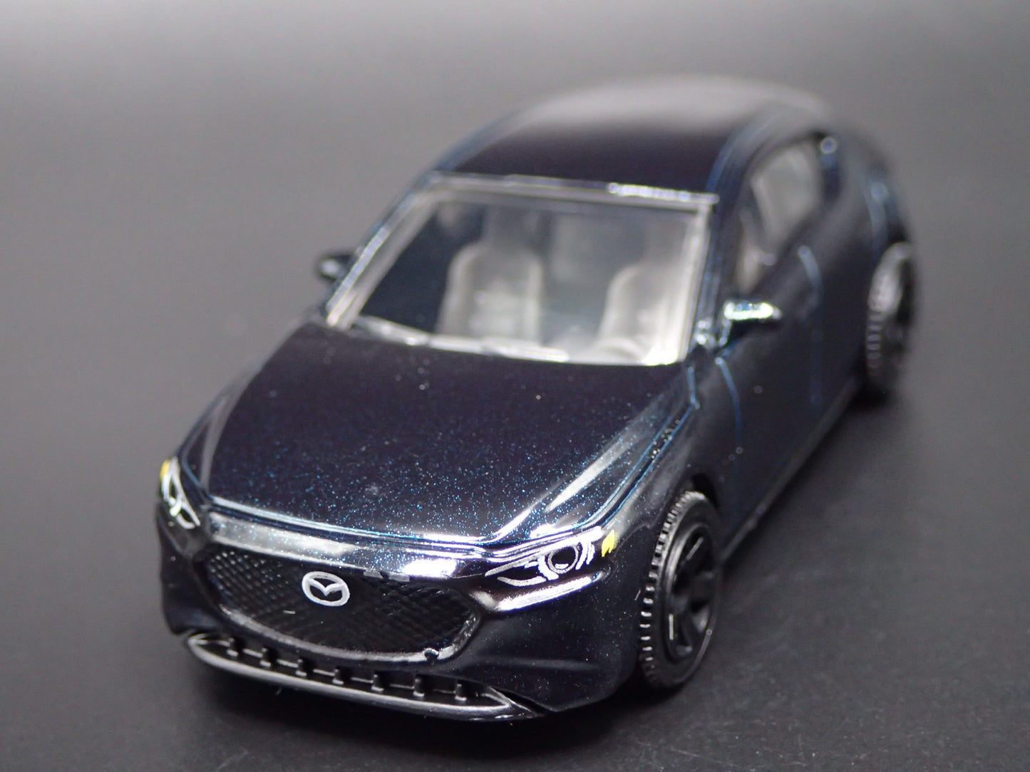 2019-2025 MAZDA 3 4 FOUR DOOR HATCHBACK 1:64 SCALE DIORAMA DIECAST MODEL CAR