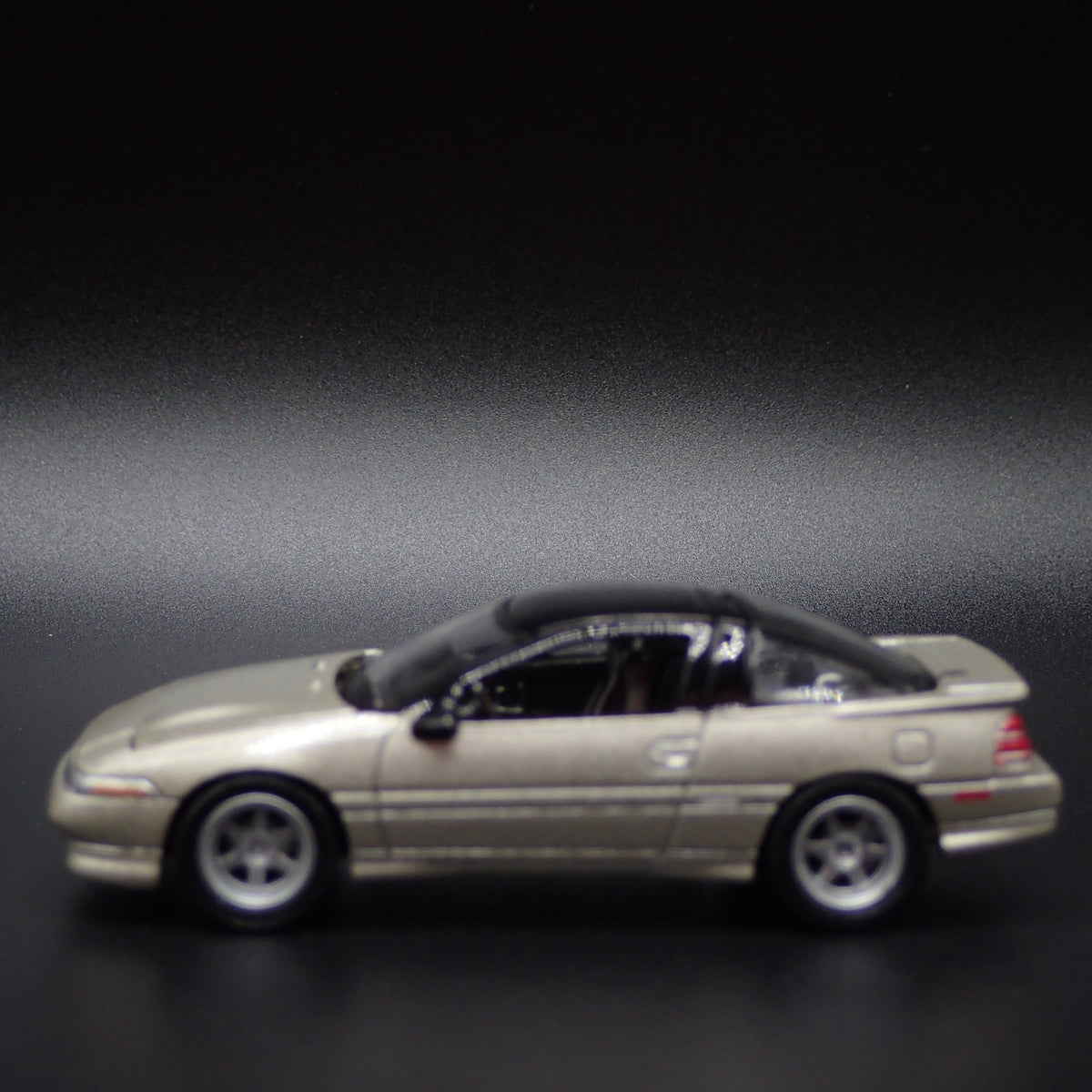 1990-1994 MITSUBISHI ECLIPSE GSX 1:64 SCALE DISPLAY DIORAMA DIECAST MODEL CAR-Burning Rubber Toy Company