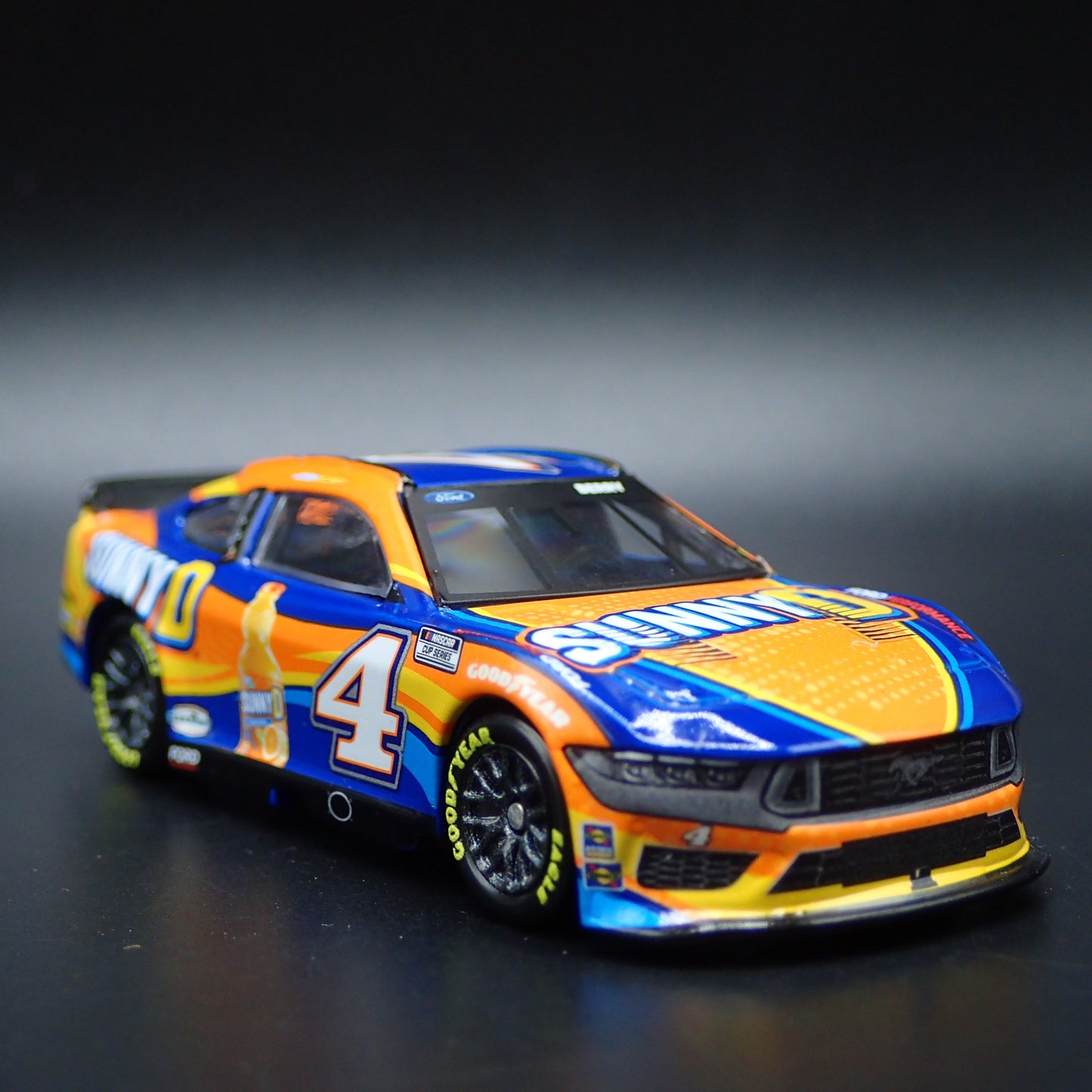 2024 24 FORD MUSTANG #4 JOSH BERRY SUNNY D NASCAR 1:64 SCALE DIECAST MODEL CAR