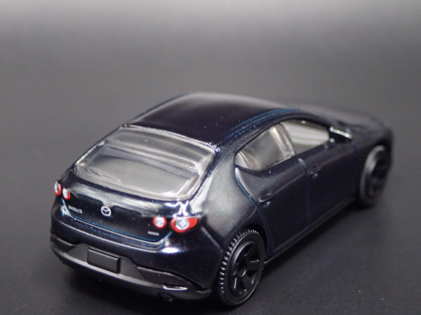 2019-2025 MAZDA 3 4 FOUR DOOR HATCHBACK 1:64 SCALE DIORAMA DIECAST MODEL CAR