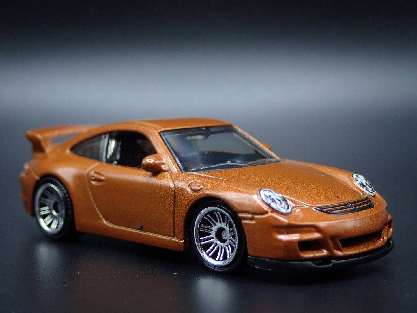 2004-2013 PORSCHE 911 GT3 997 BROWN 1:64 SCALE COLLECTIBLE DIECAST MODEL CAR