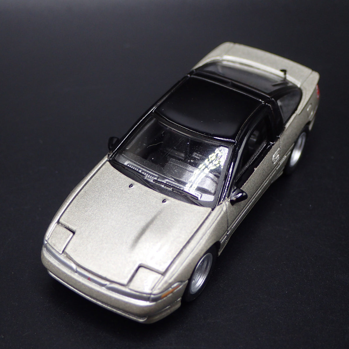 1990-1994 MITSUBISHI ECLIPSE GSX 1:64 SCALE DISPLAY DIORAMA DIECAST MODEL CAR-Burning Rubber Toy Company