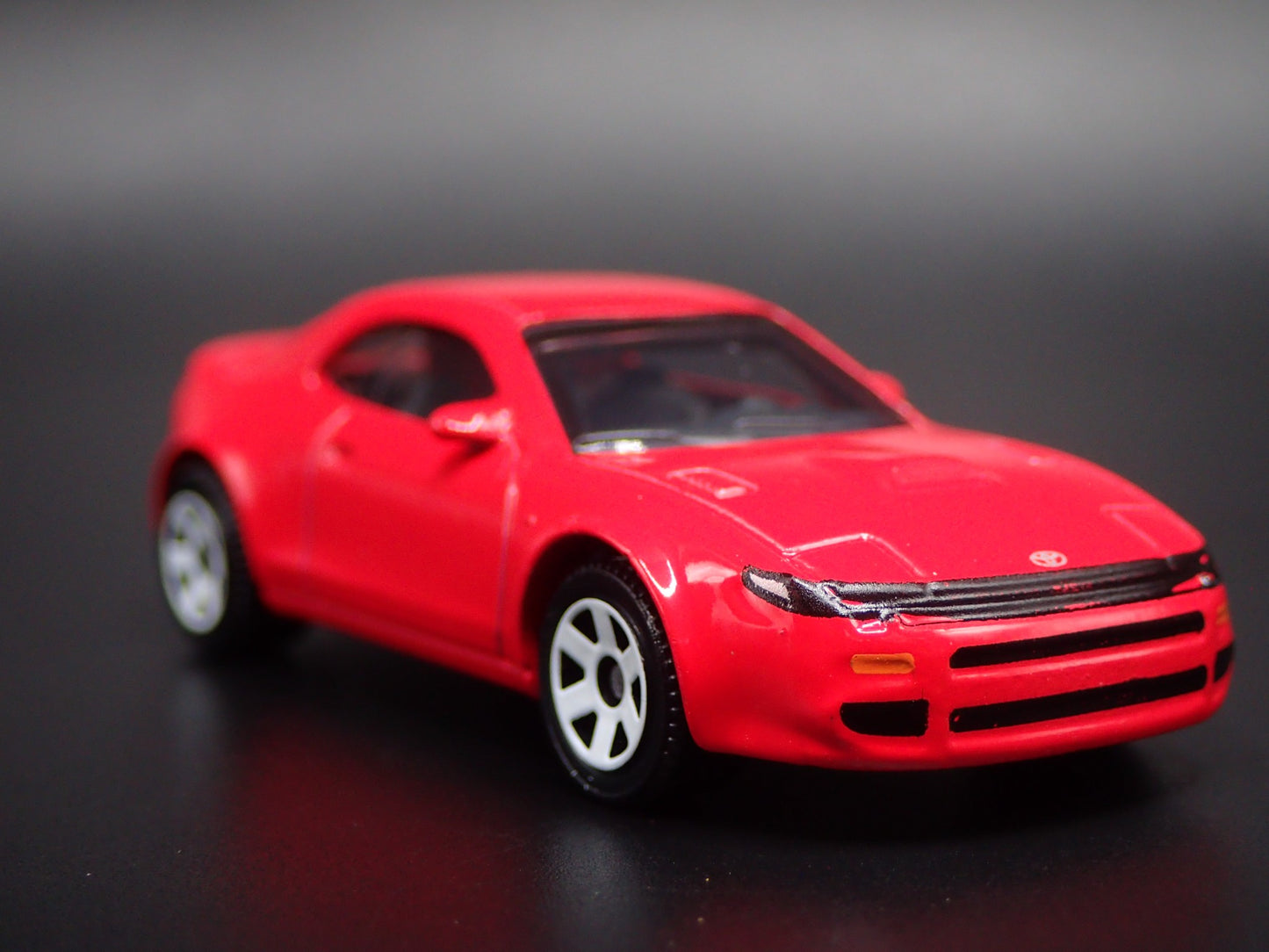 1993 93 TOYOTA CELICA RED 1/64 SCALE COLLECTIBLE DIORAMA DIECAST MODEL CAR