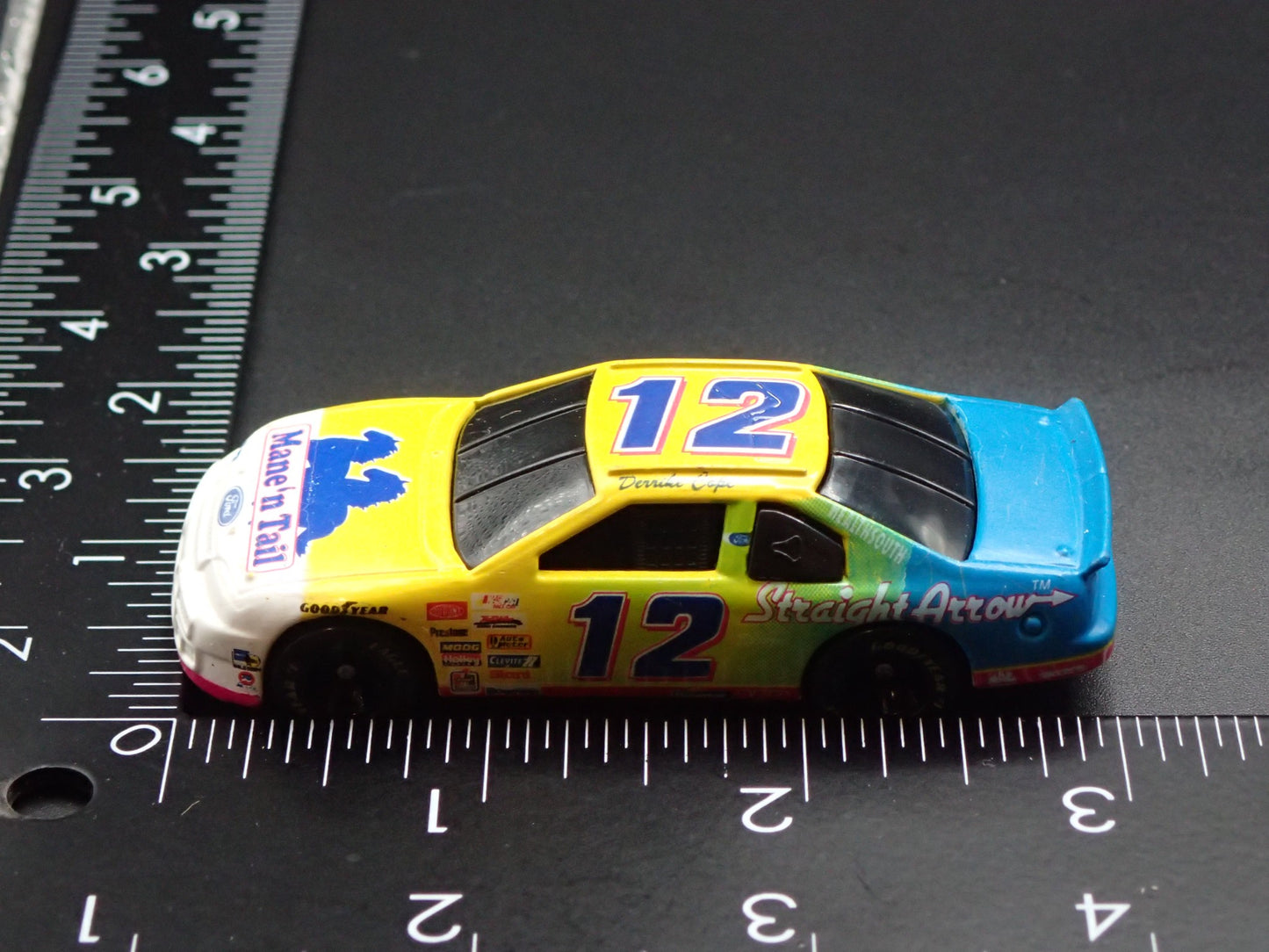 1995 95 FORD THUNDERBIRD 12 DERRIKE COPE NASCAR 1:64 SCALE DIECAST MODEL CAR