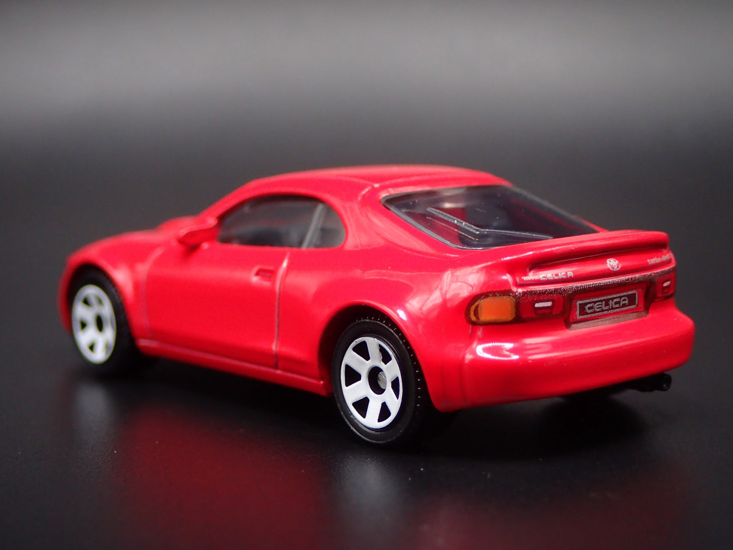 1993 93 TOYOTA CELICA RED 1/64 SCALE COLLECTIBLE DIORAMA DIECAST MODEL CAR