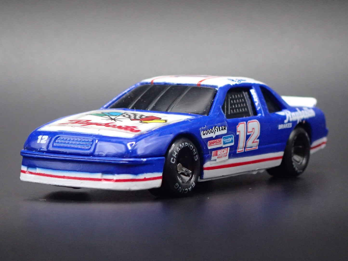 1991 91 BUICK REGAL 12 HUT STRICKLIN RAYBESTOS NASCAR 1:64 SCALE DIECAST CAR