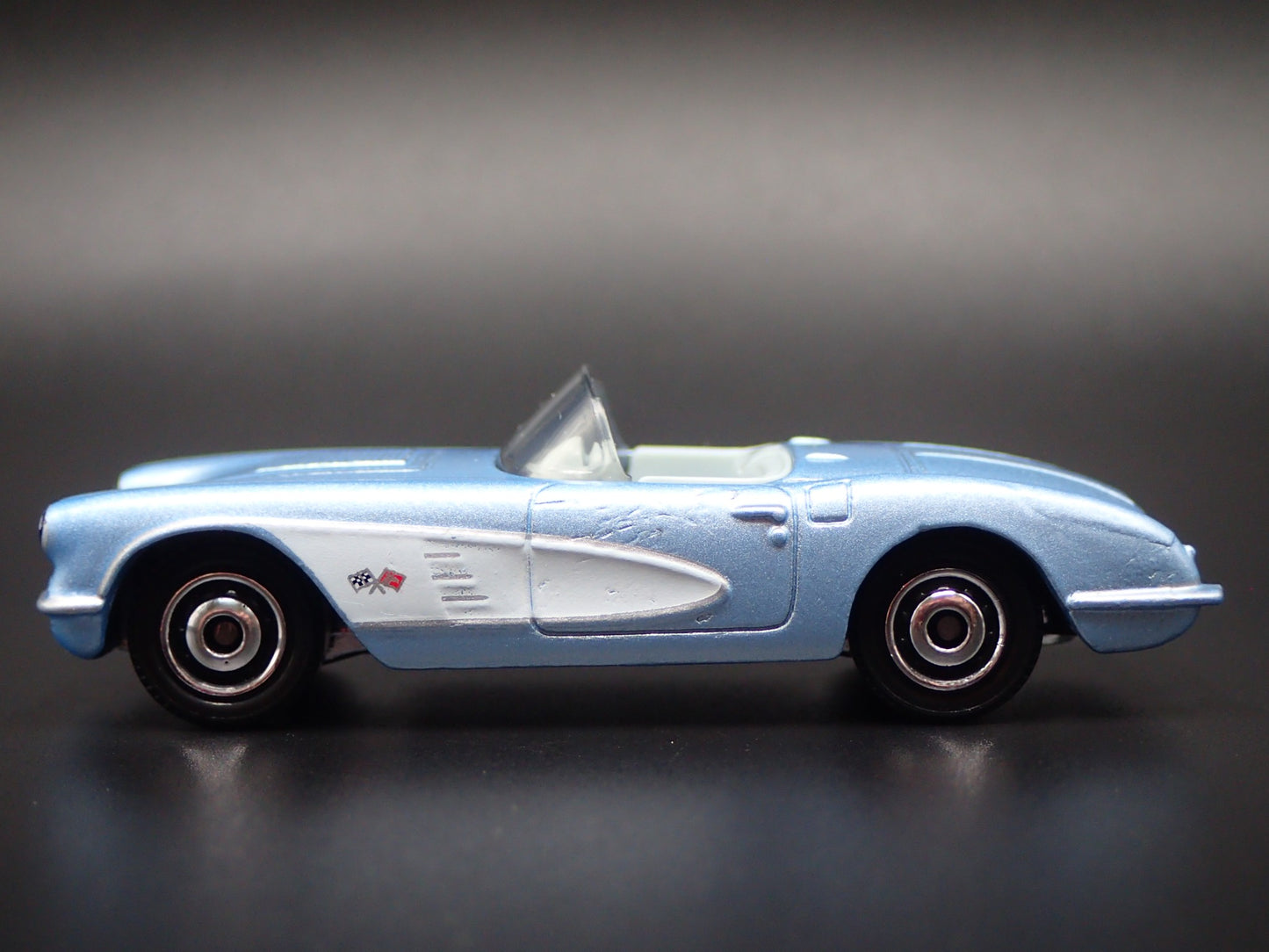 1958 58 CHEVY CHEVROLET CORVETTE CONVERTIBLE BLUE 1:64 SCALE DIECAST MODEL CAR