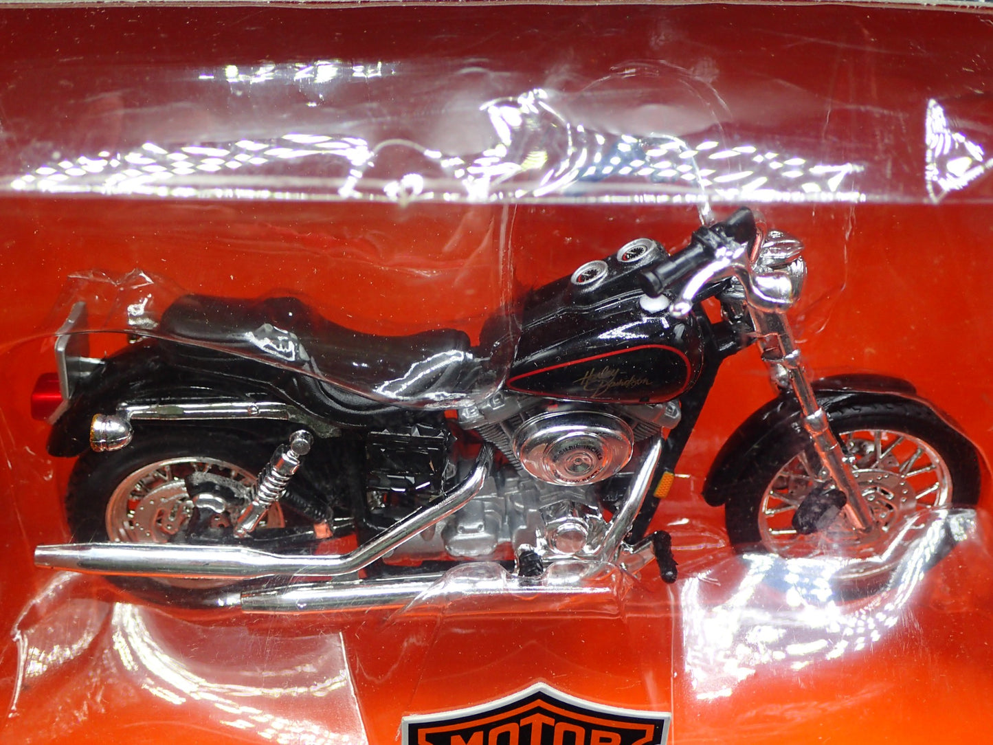2000 FXDL DYNA LOW RIDER HARLEY DAVIDSON MAISTO SERIES 8 1/18 MOTORCYCLE MODEL
