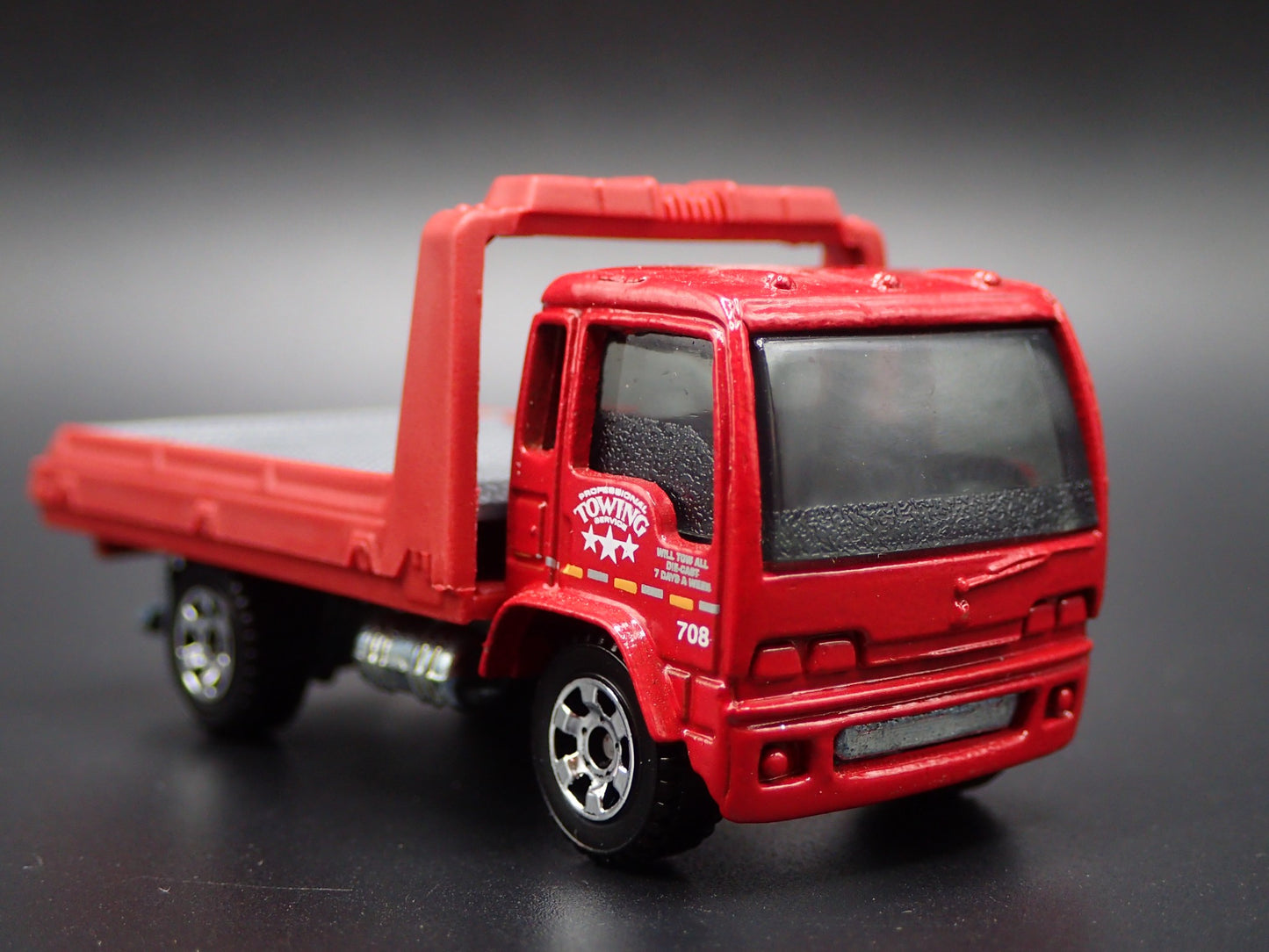 MODERN TOWING COMPANY FLATBED TRUCK RED 1/64 SCALE COLLECTIBLE DIECAST MODEL
