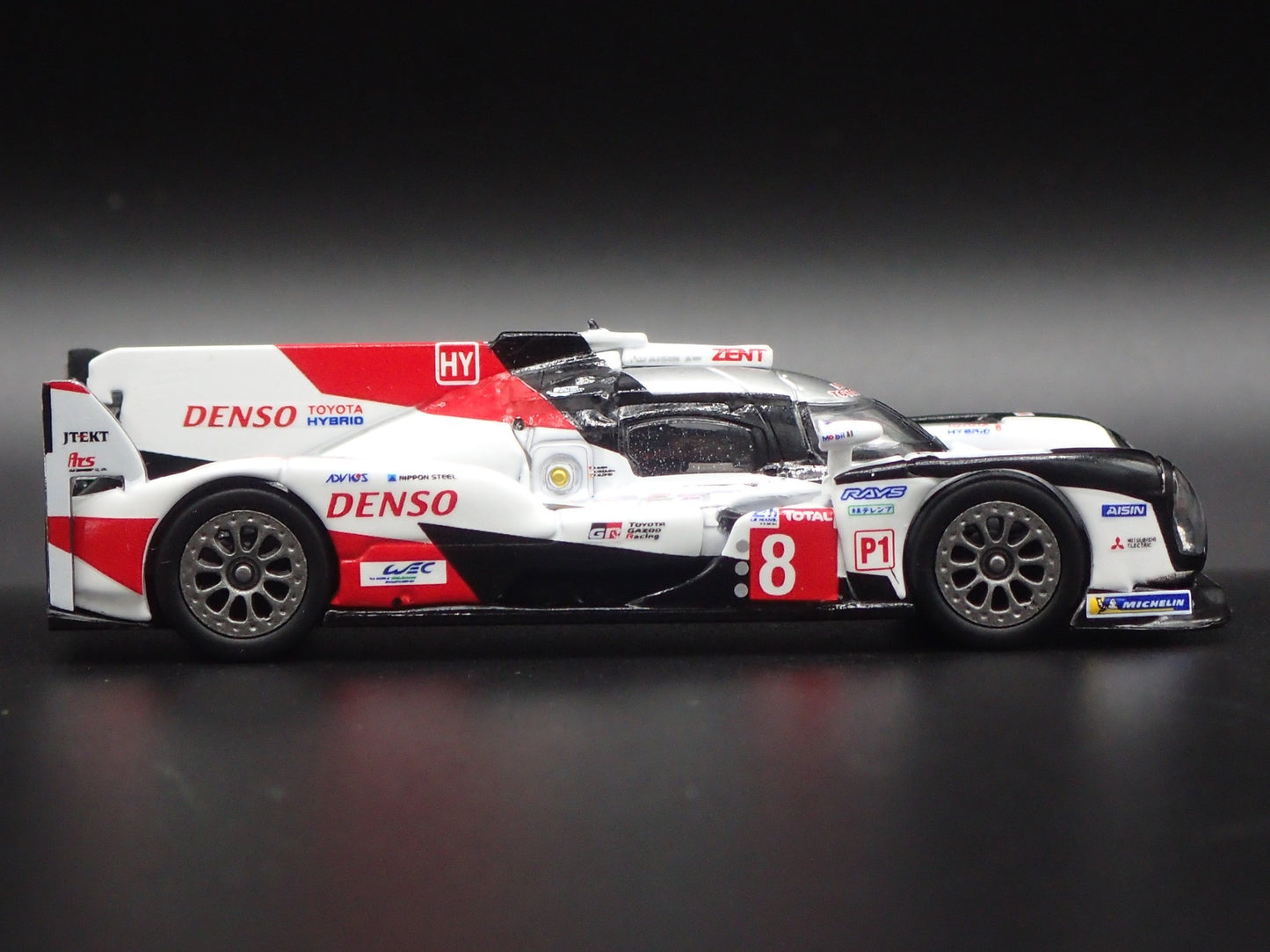 TOYOTA TS050 HYBRID GAZOO RACING 24HR LE MANS 2019 1/64 SCALE DIECAST MODEL CAR