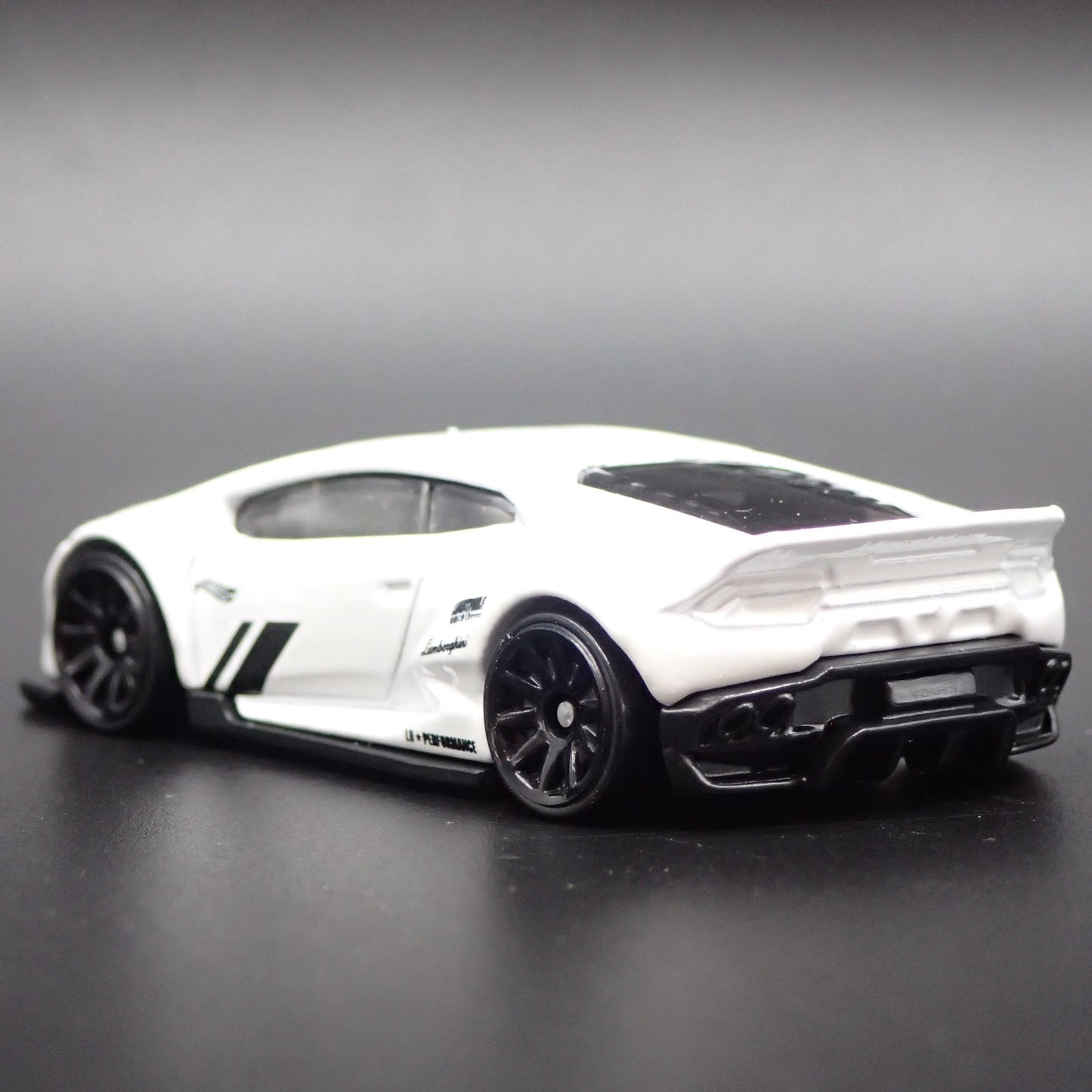 2019-2024 LAMBORGHINI HURACAN LB LIBERTY WORKS 1:64 SCALE DIECAST MODEL CAR