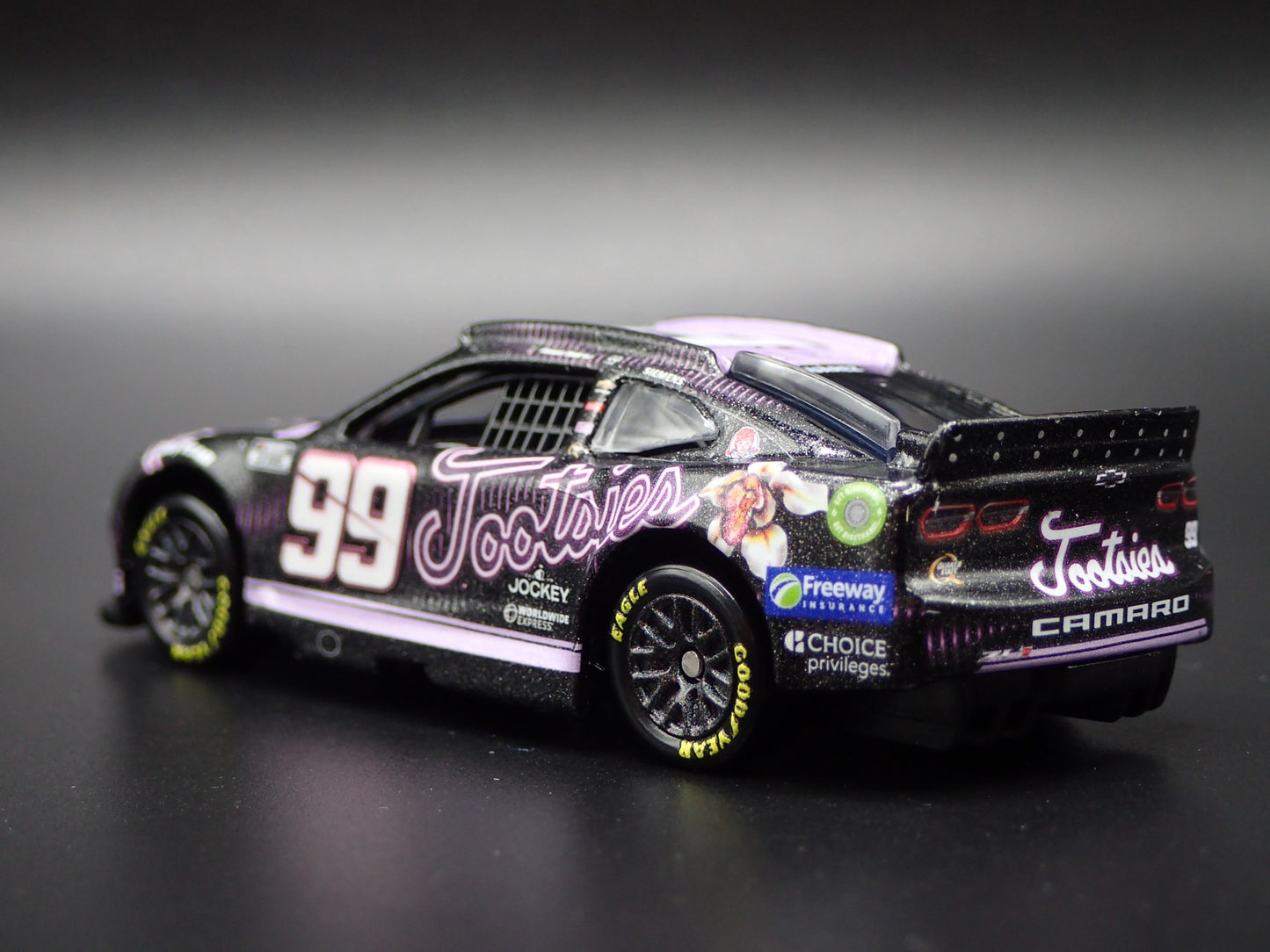 2024 24 CHEVY CAMARO ZL1 99 DANIEL SUAREZ TOOTSIES NASCAR 1:64 DIECAST MODEL CAR