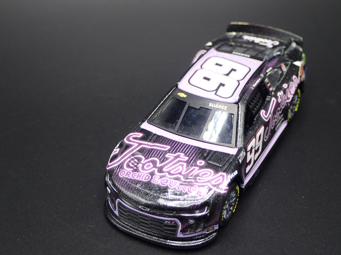 2024 24 CHEVY CAMARO ZL1 99 DANIEL SUAREZ TOOTSIES NASCAR 1:64 DIECAST MODEL CAR
